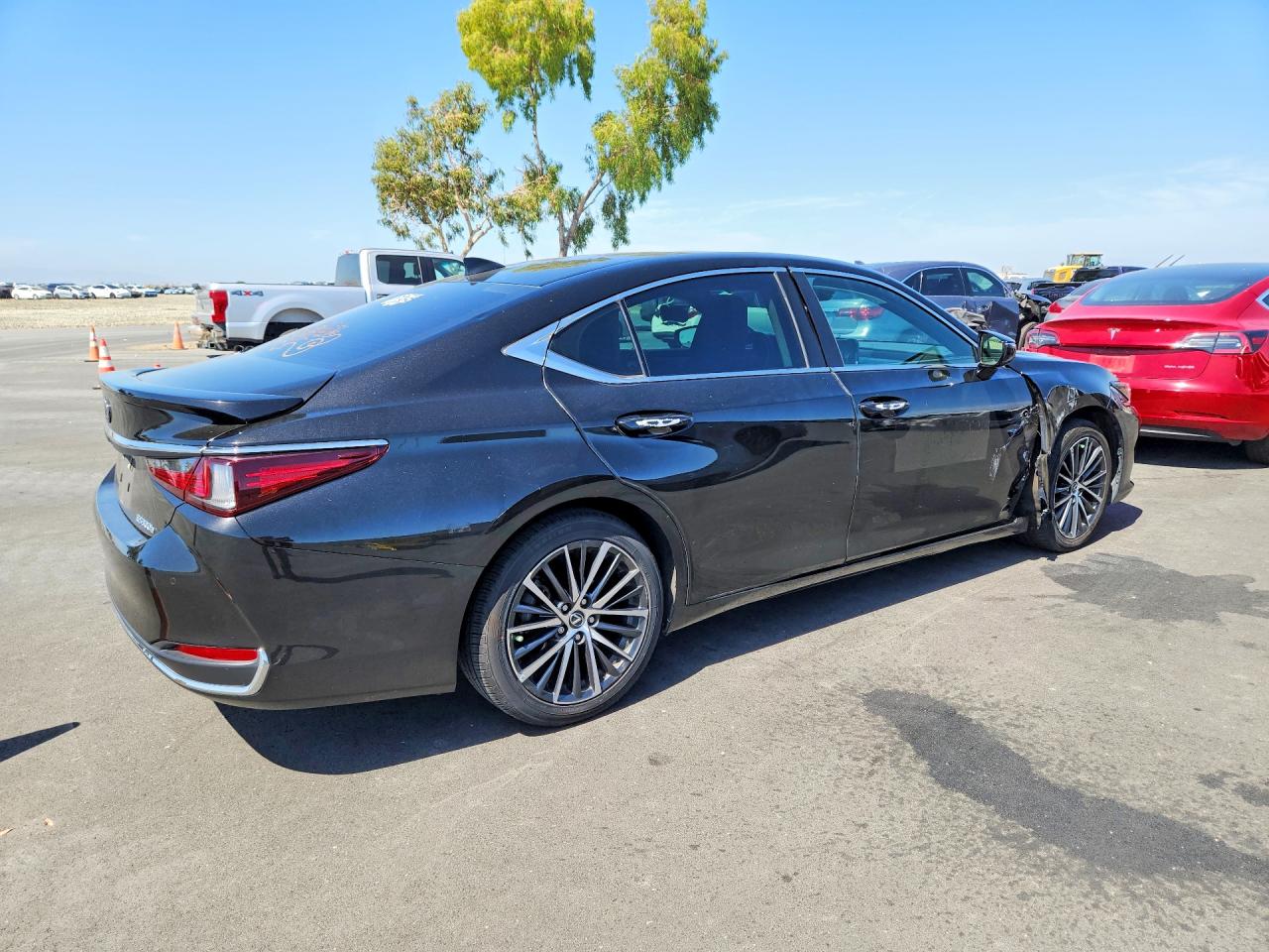 2024 LEXUS ES 300H BASE — снимка 3