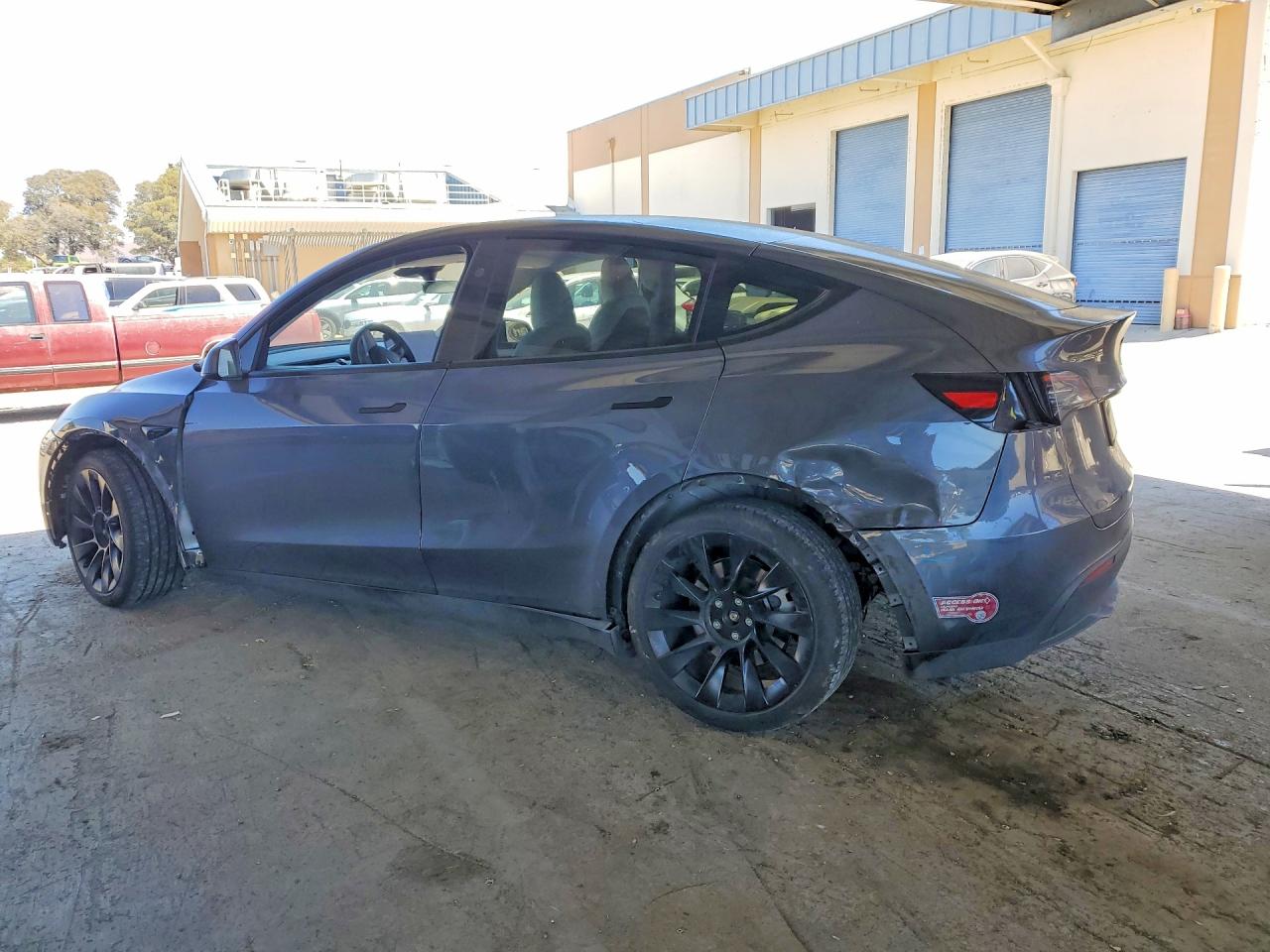 2023 TESLA MODEL Y — снимка 2