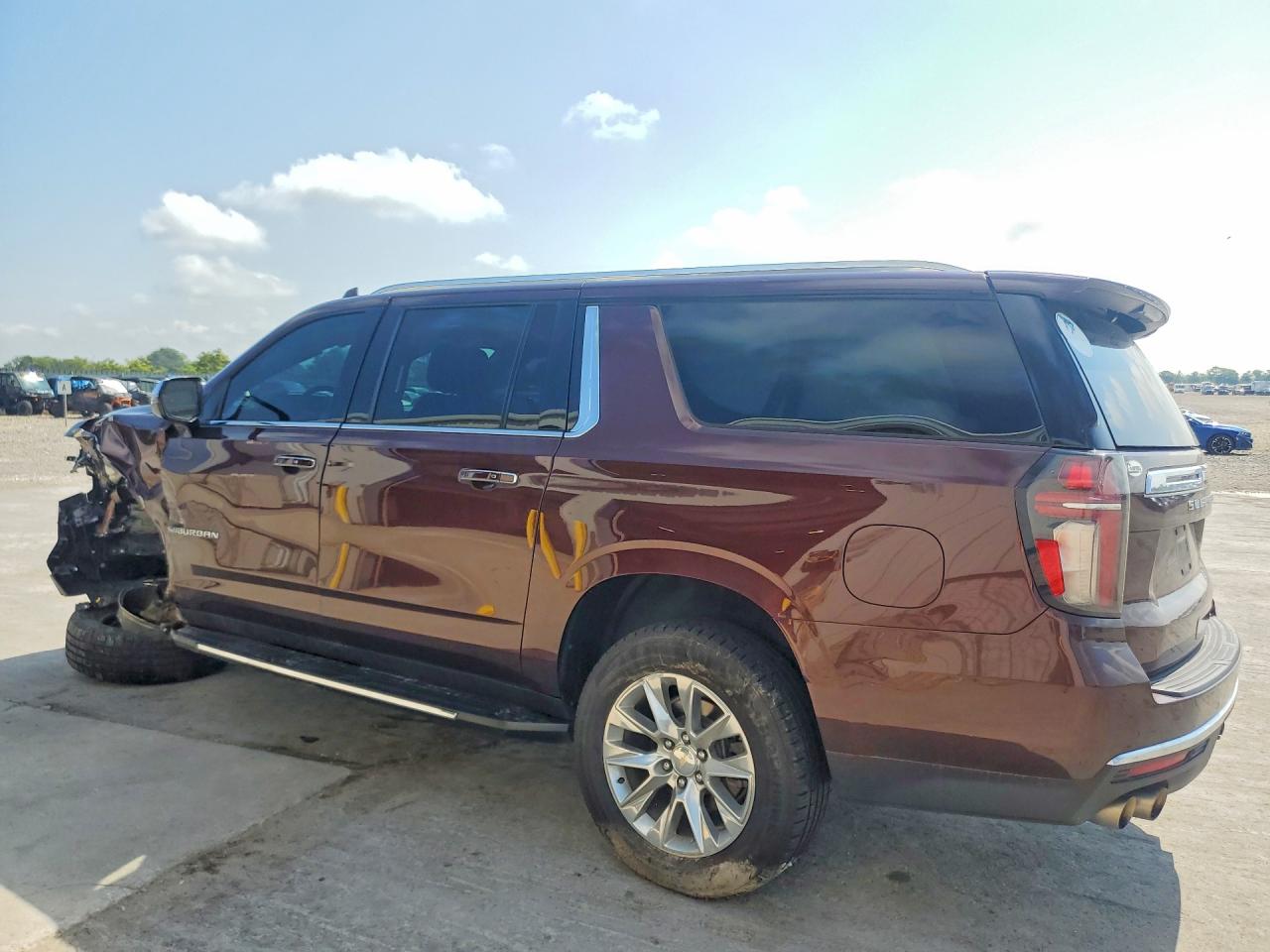 2023 CHEVROLET SUBURBAN K1500 PREMIER — снимка 2