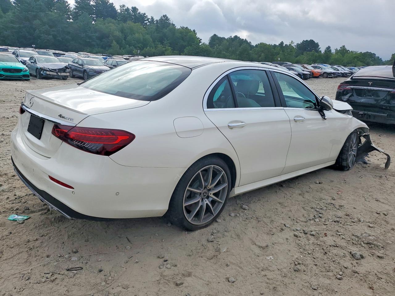 2022 MERCEDES-BENZ E 450 4MATIC — снимка 3