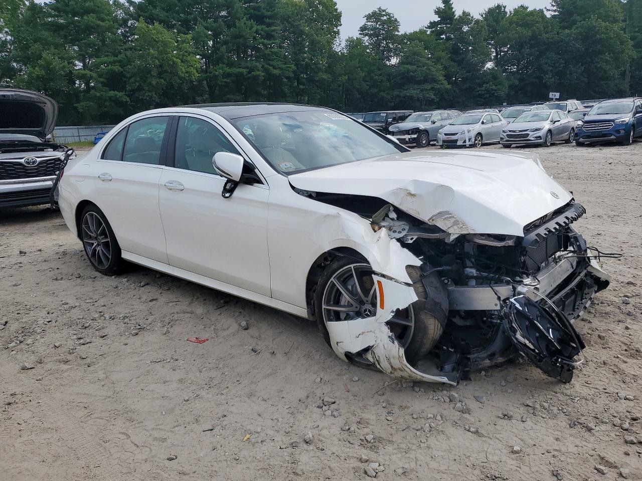 2022 MERCEDES-BENZ E 450 4MATIC — снимка 4