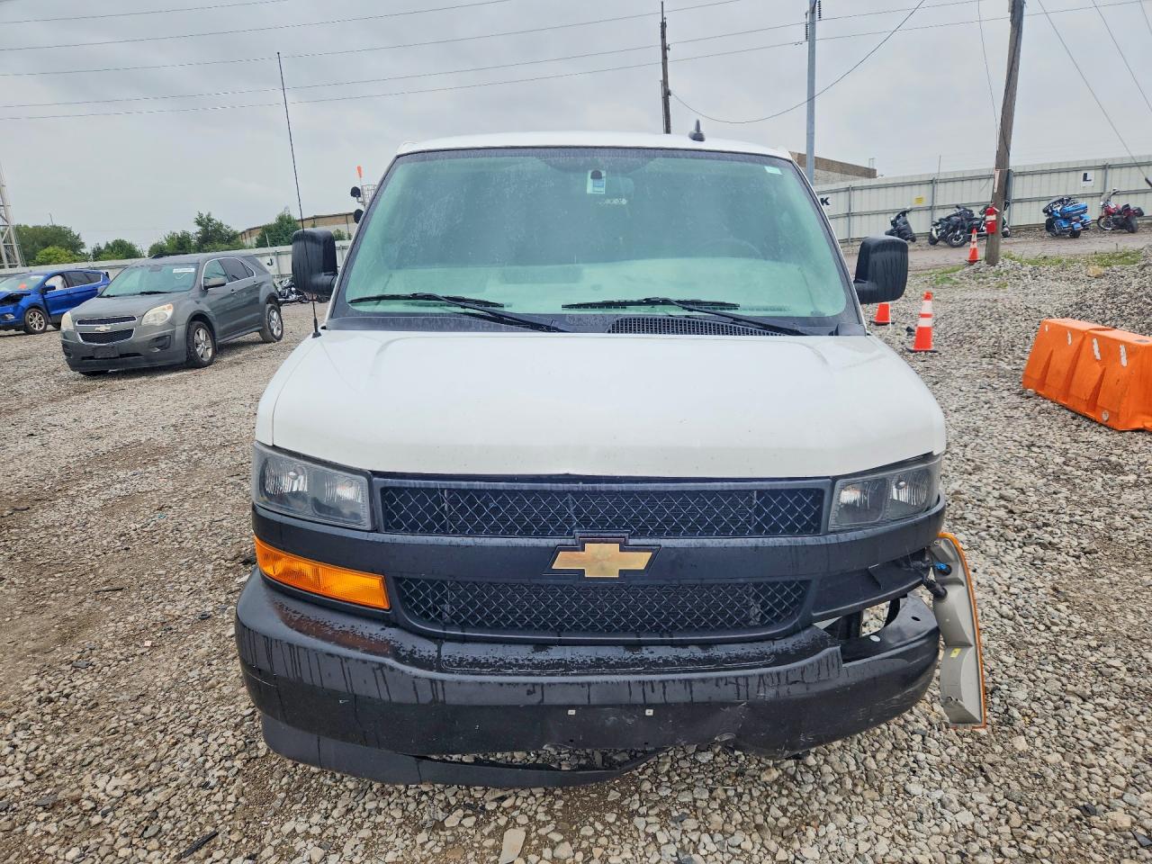 2020 CHEVROLET EXPRESS G2500 — снимка 5