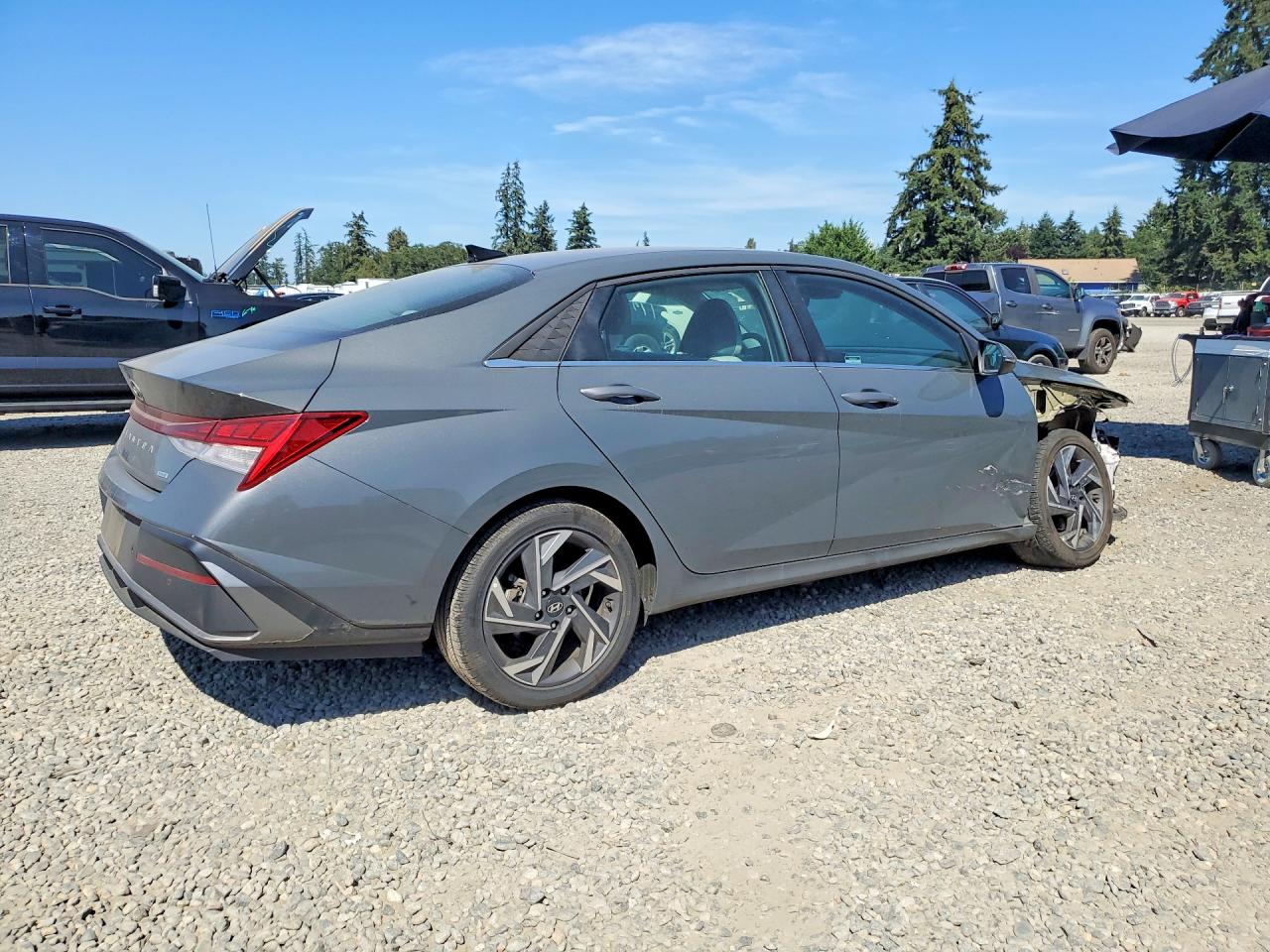 2024 HYUNDAI ELANTRA LIMITED — снимка 3