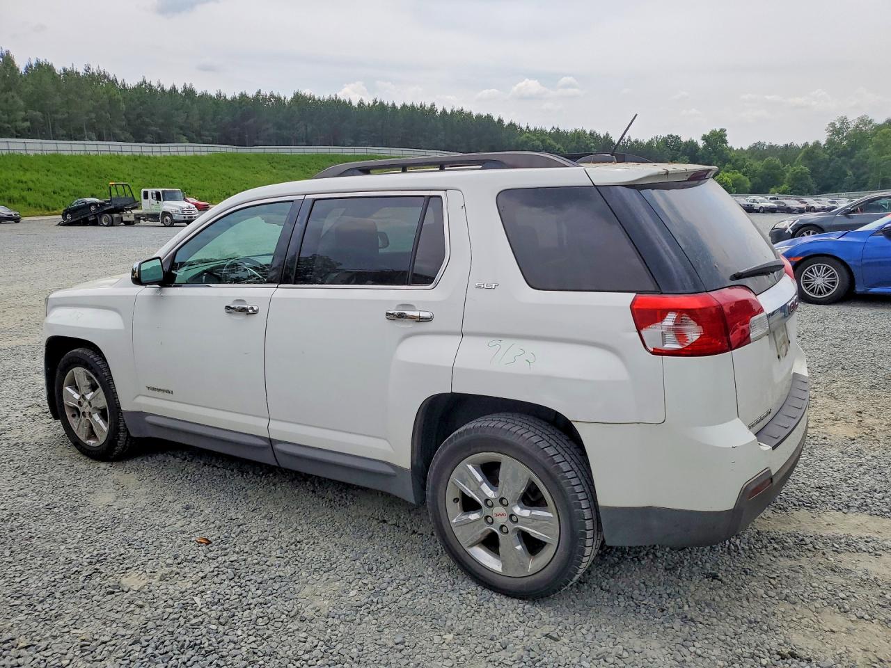 2015 GMC TERRAIN SLT — снимка 2