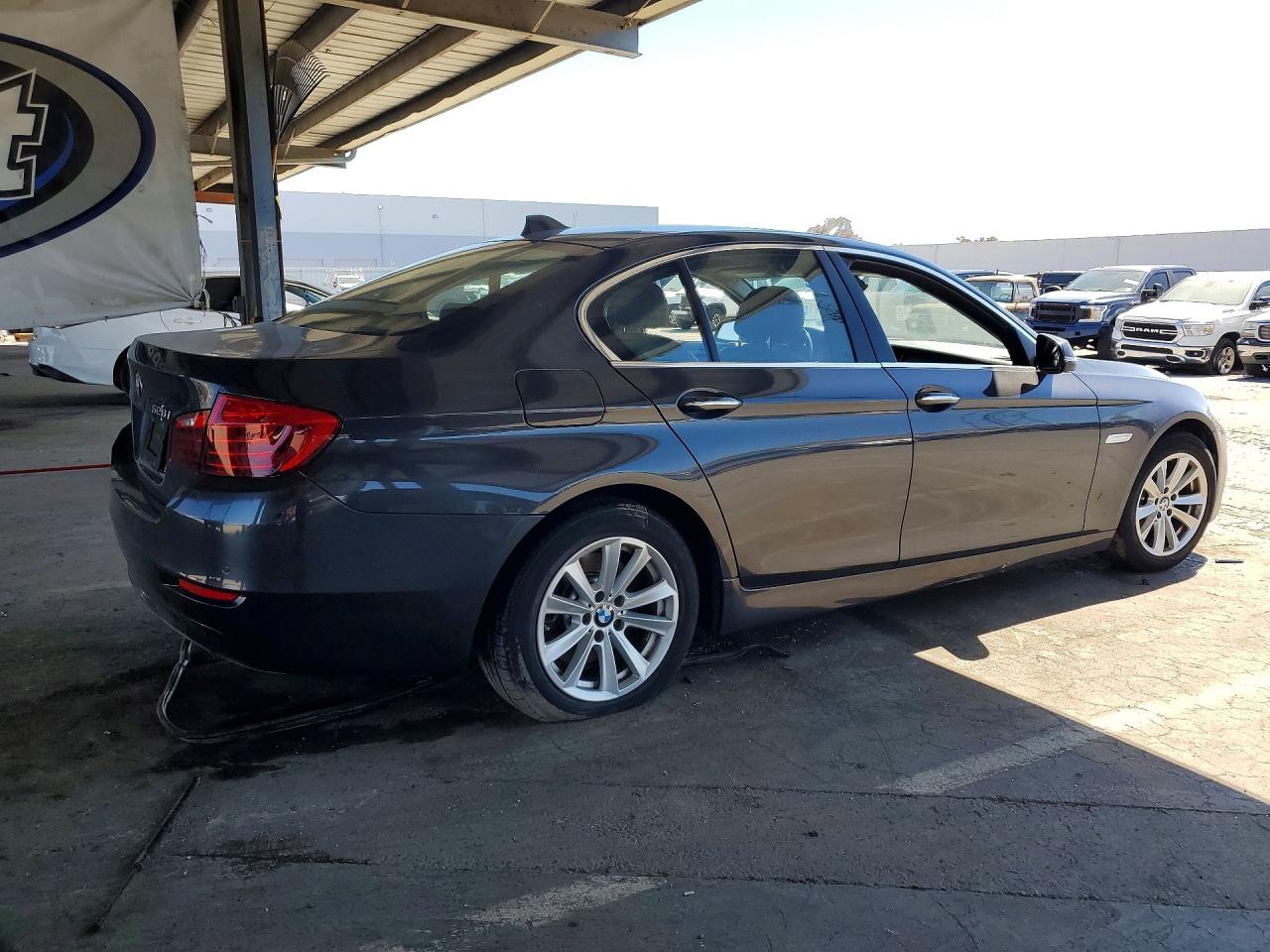 2016 BMW 528 I — снимка 3