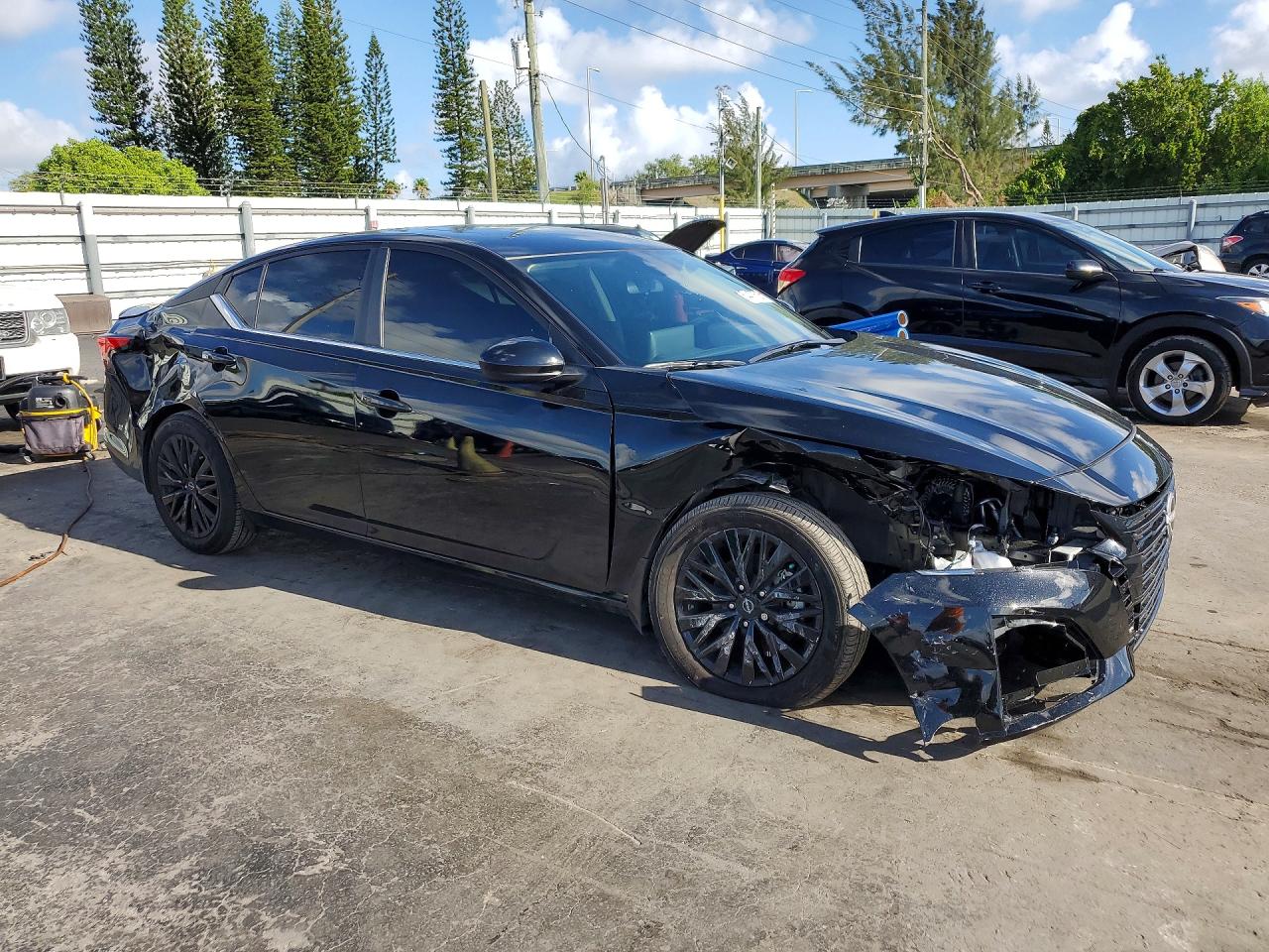 2025 NISSAN ALTIMA SV — снимка 4