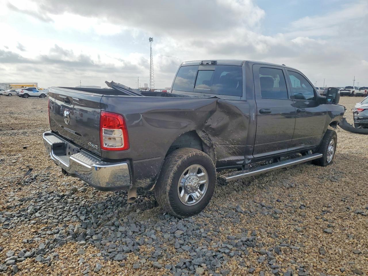 2023 RAM 2500 TRADESMAN — снимка 3