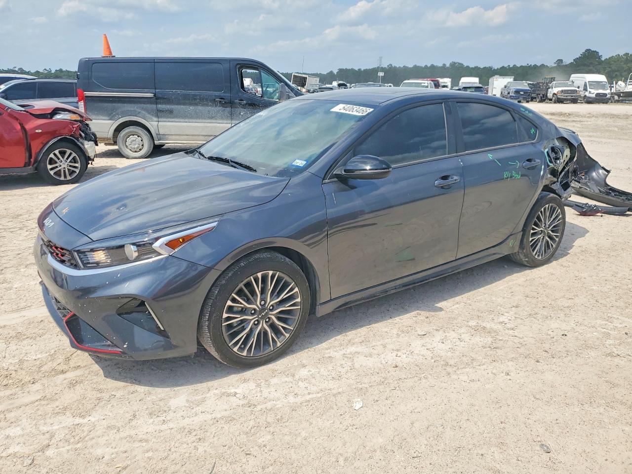2024 KIA FORTE GT LINE