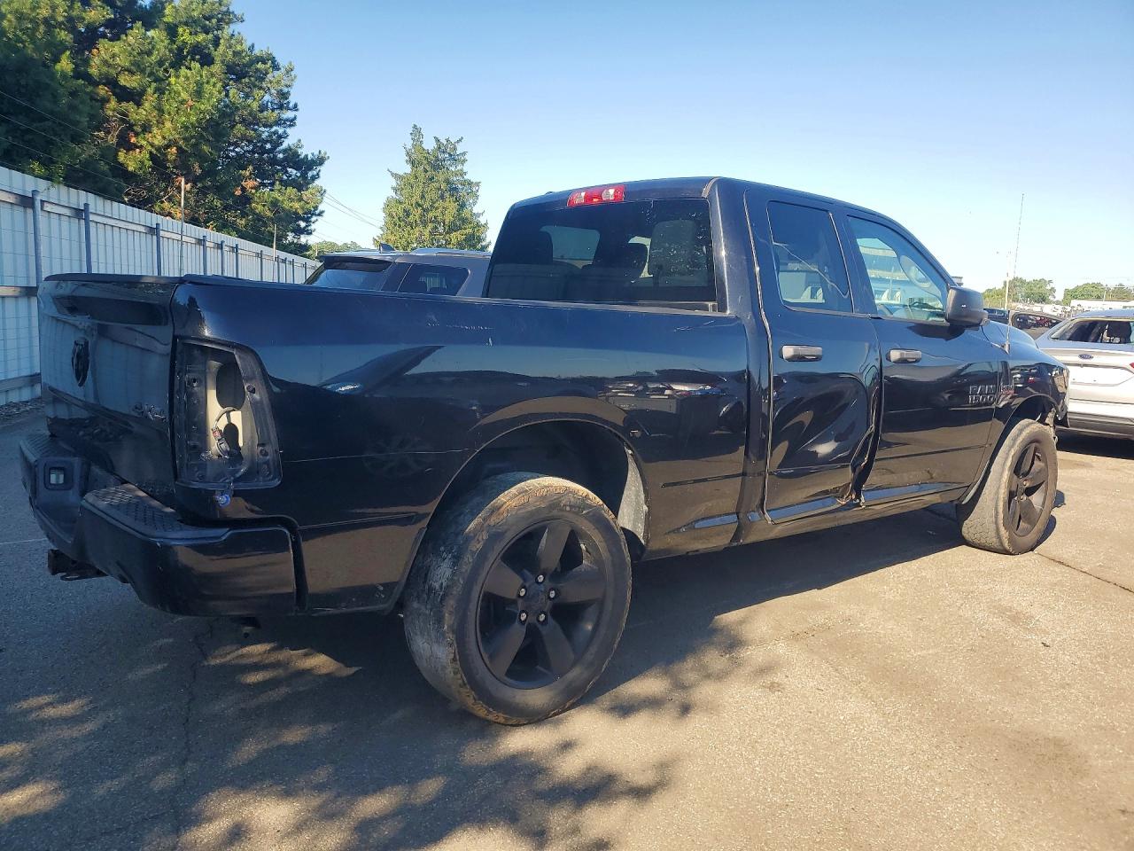 2018 RAM 1500 ST — снимка 3