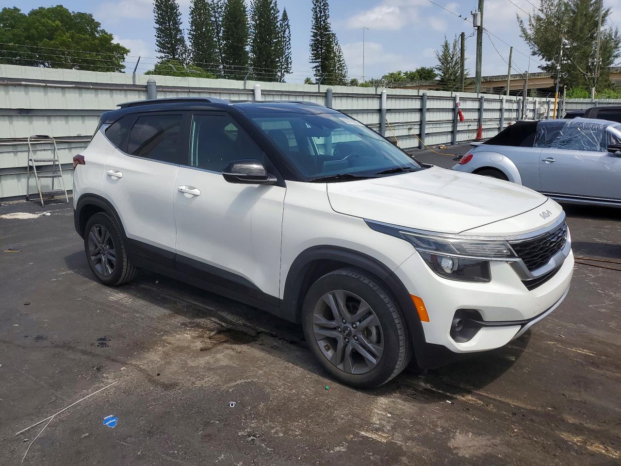 2023 KIA SELTOS S — снимка 4