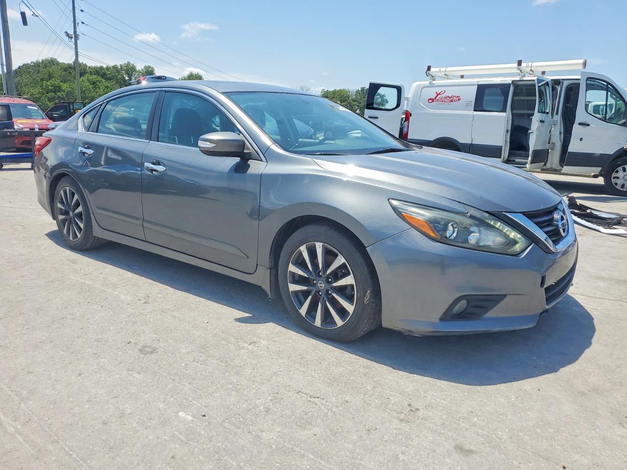 2017 NISSAN ALTIMA 2.5 — снимка 4