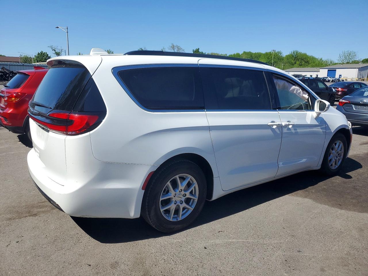 2022 CHRYSLER PACIFICA TOURING L — снимка 3
