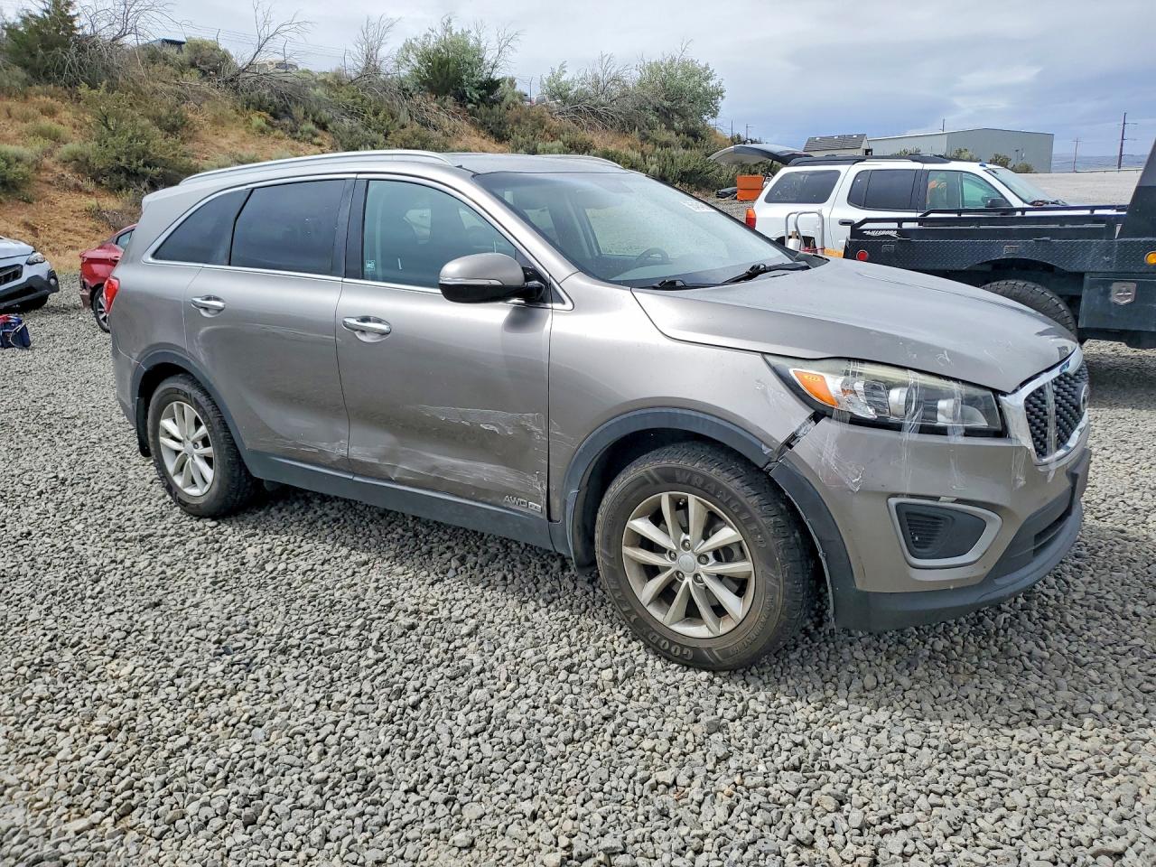 2018 KIA SORENTO LX V6 — снимка 4