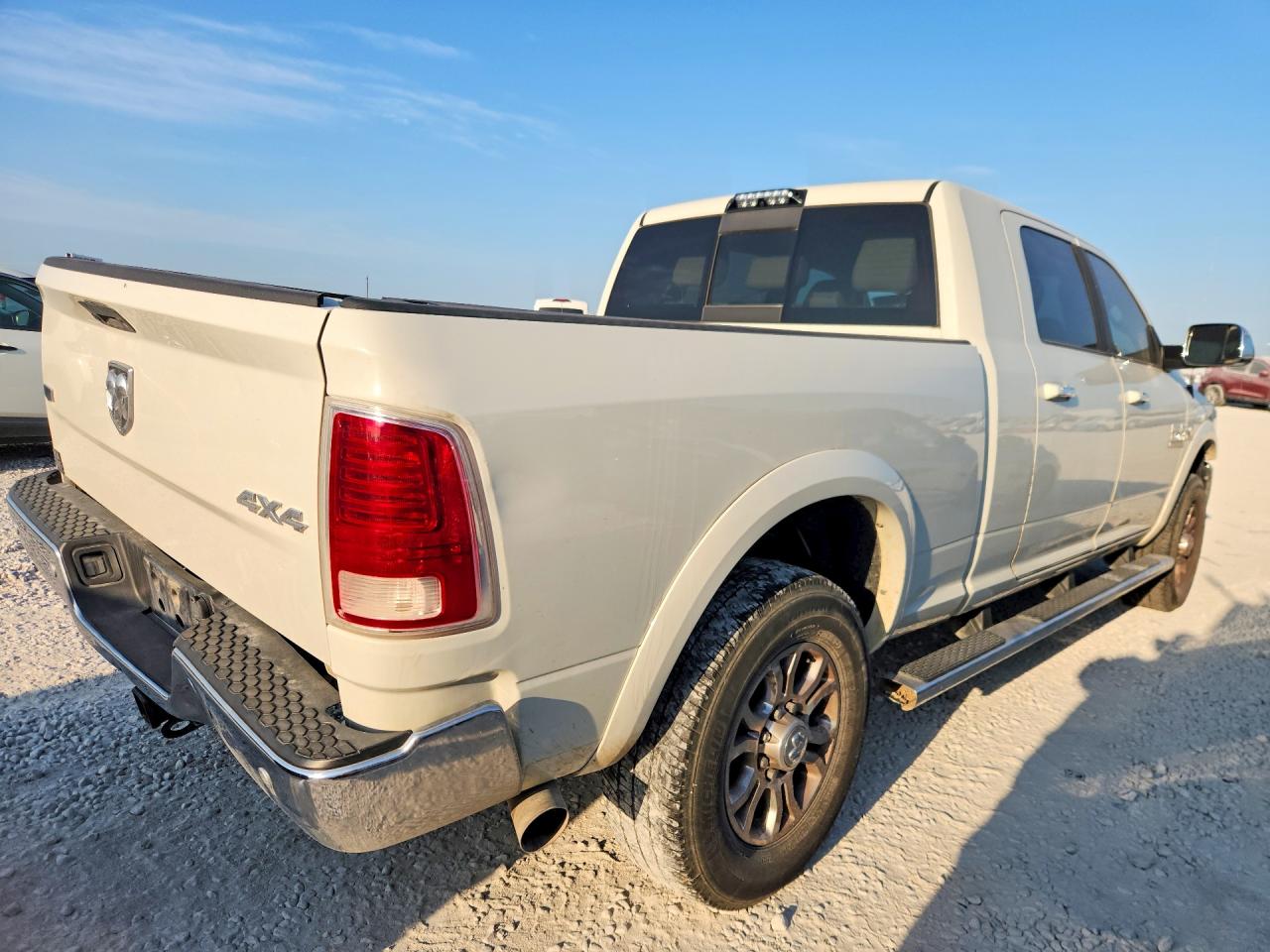 2018 RAM 3500 LARAMIE — снимка 3
