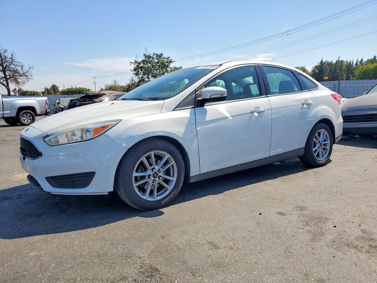 2017 FORD FOCUS SE