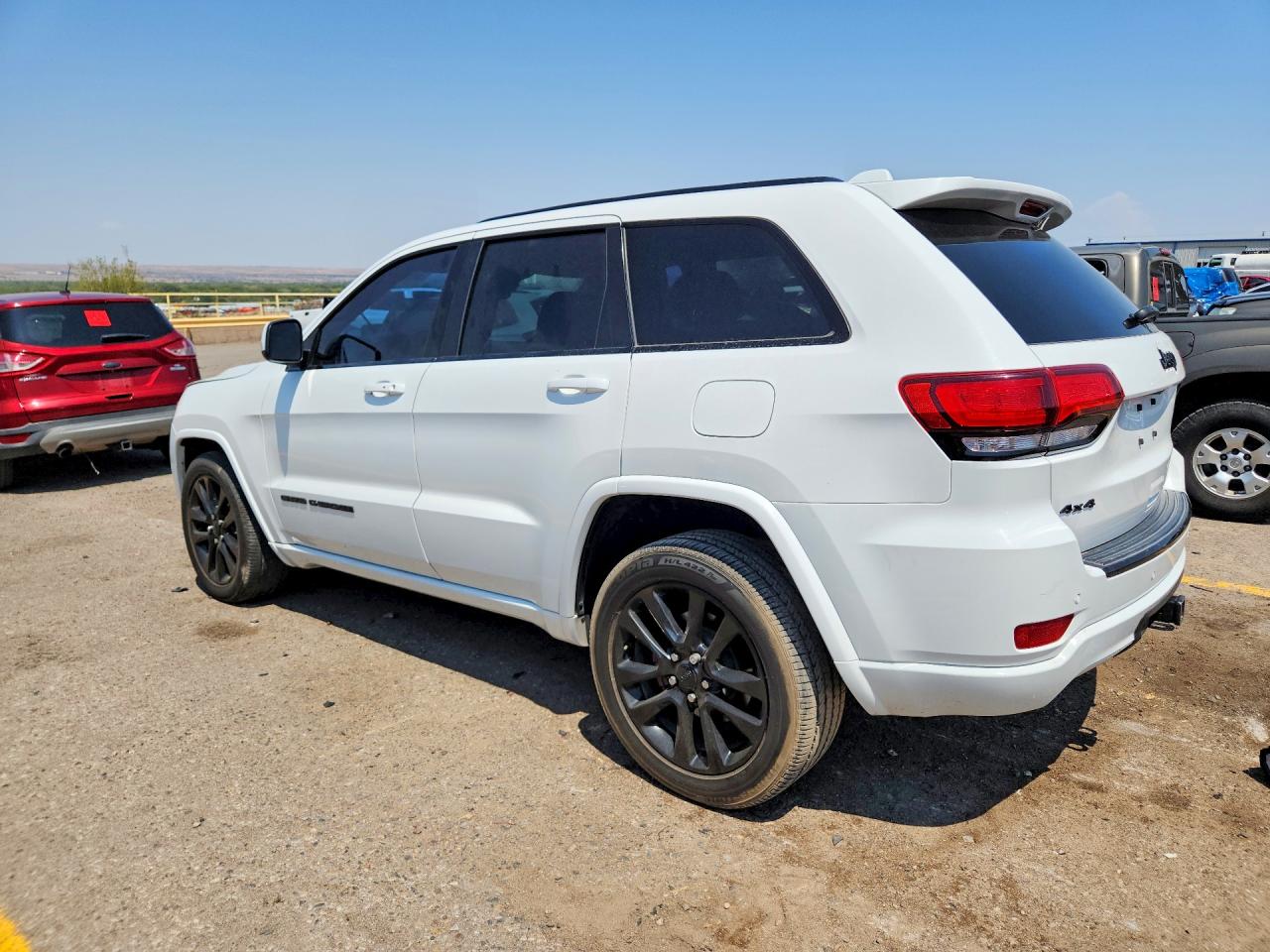 2018 JEEP GRAND CHEROKEE LAREDO — снимка 2