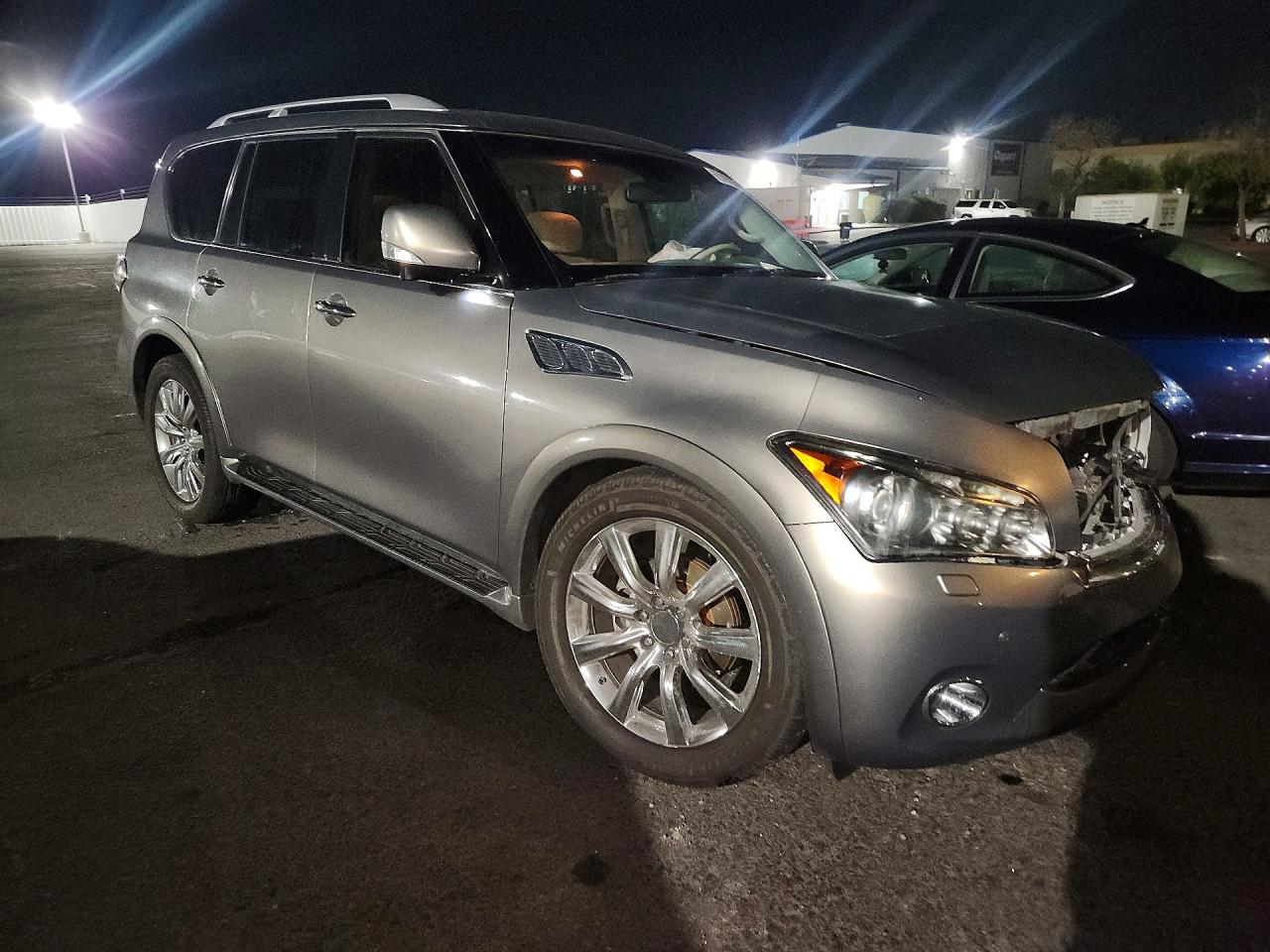 2013 INFINITI QX56 BASE — снимка 4