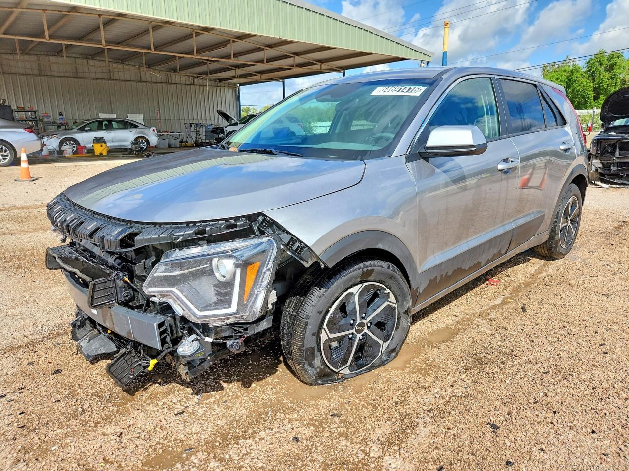 2026 KIA NIRO LX
