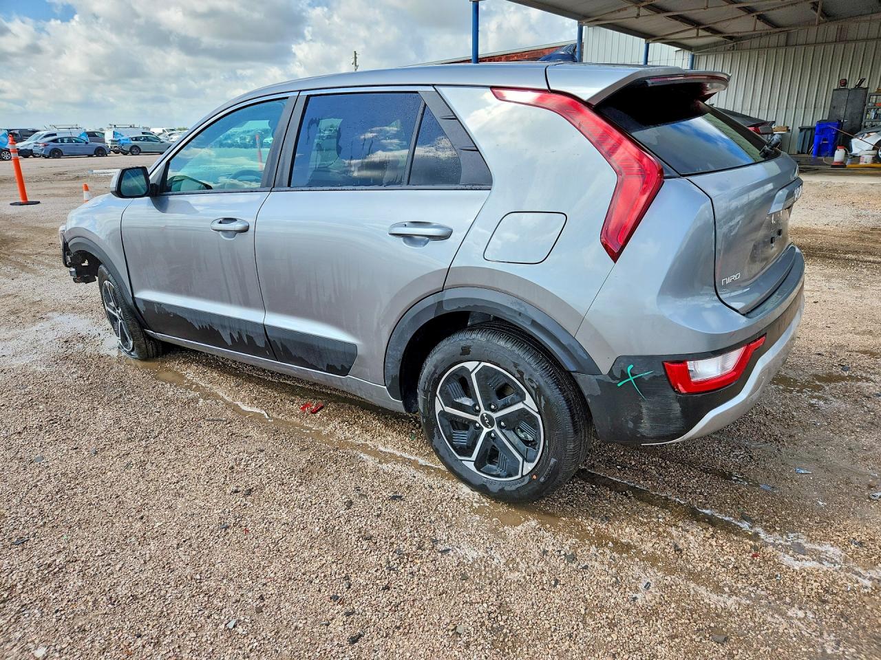 2026 KIA NIRO LX — снимка 2
