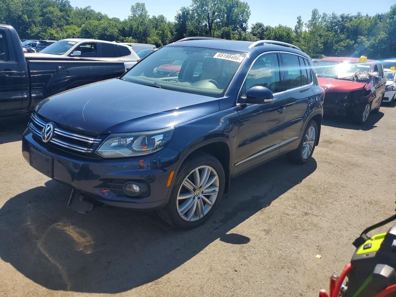 2016 VOLKSWAGEN TIGUAN S
