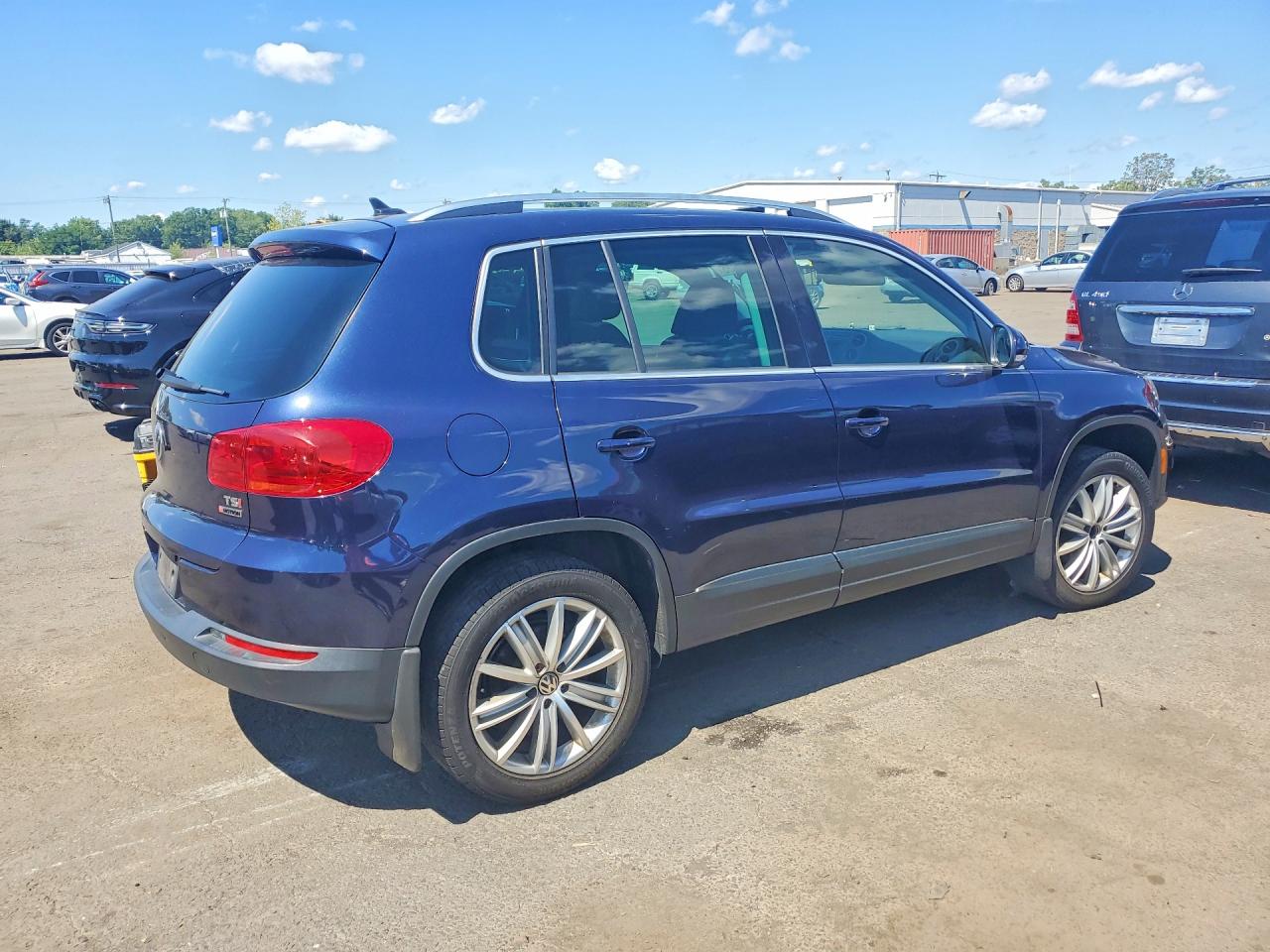 2016 VOLKSWAGEN TIGUAN S — снимка 3