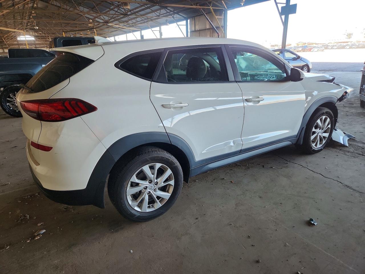 2019 HYUNDAI TUCSON SE — снимка 3