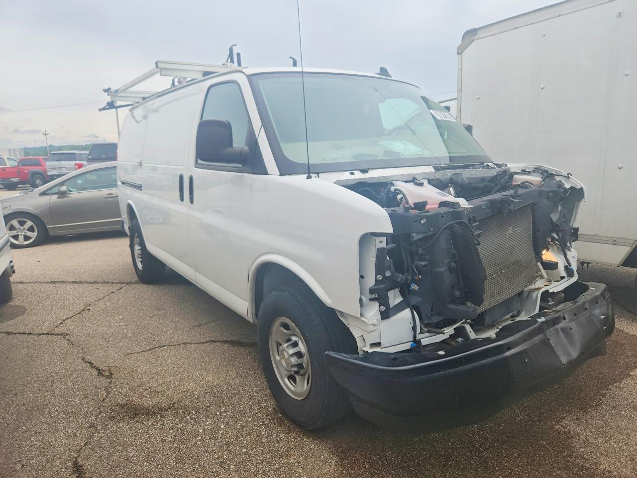 2023 CHEVROLET EXPRESS G3500 — снимка 4