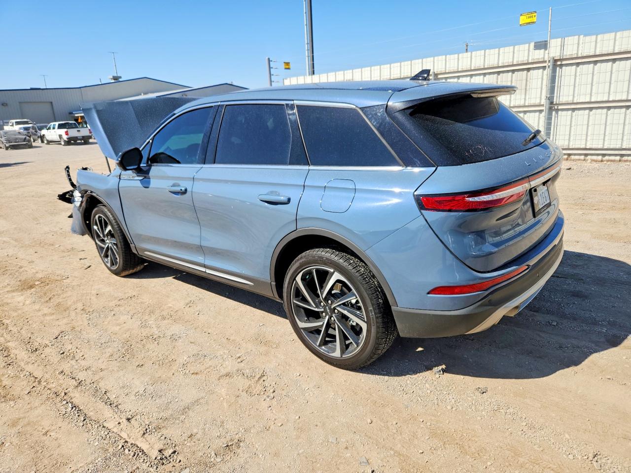 2025 LINCOLN CORSAIR RESERVE — снимка 2