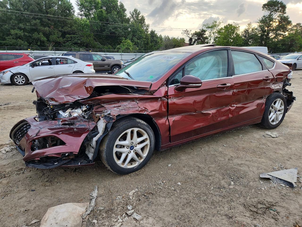 2015 FORD FUSION SE