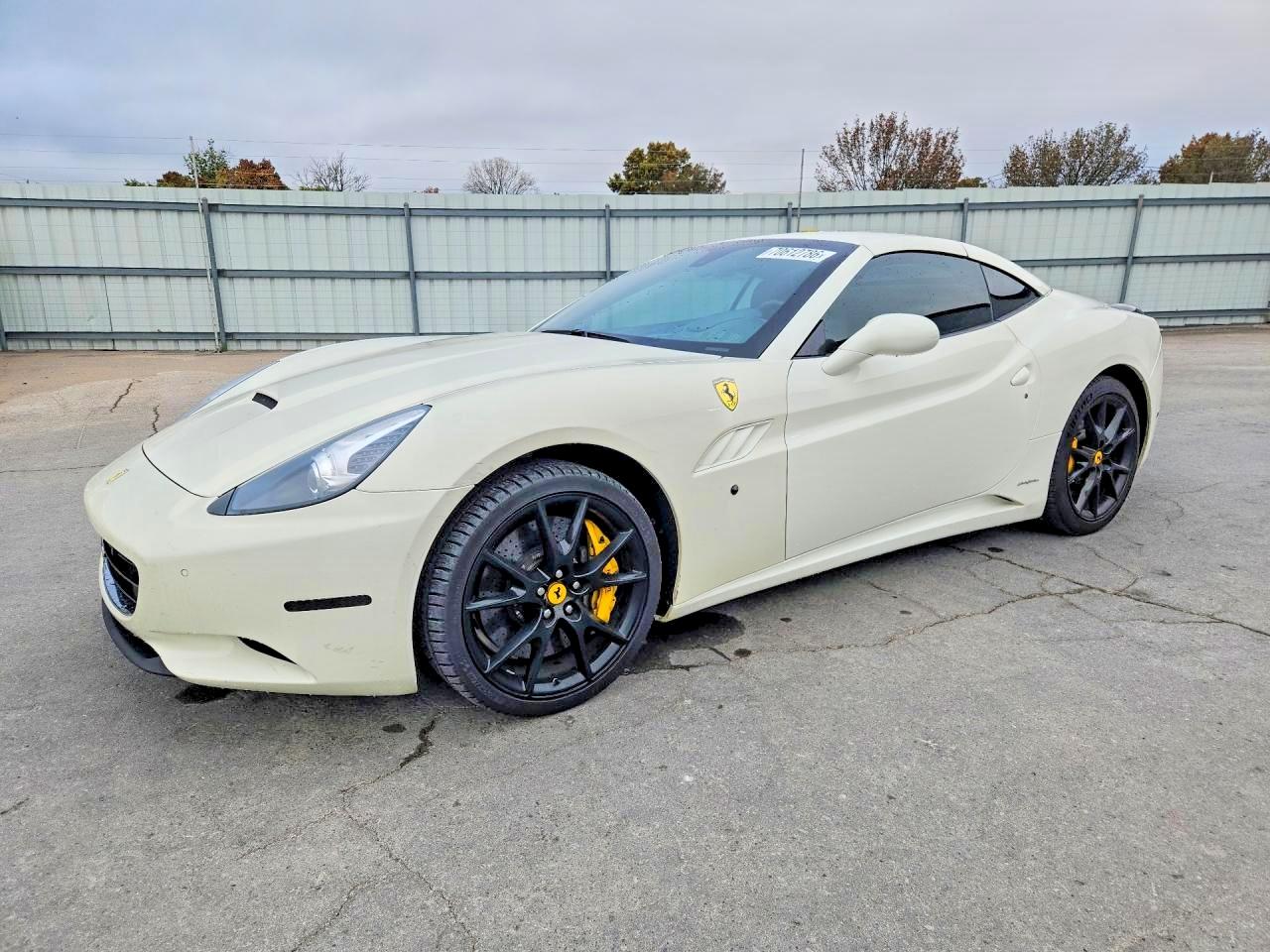 2013 FERRARI CALIFORNIA