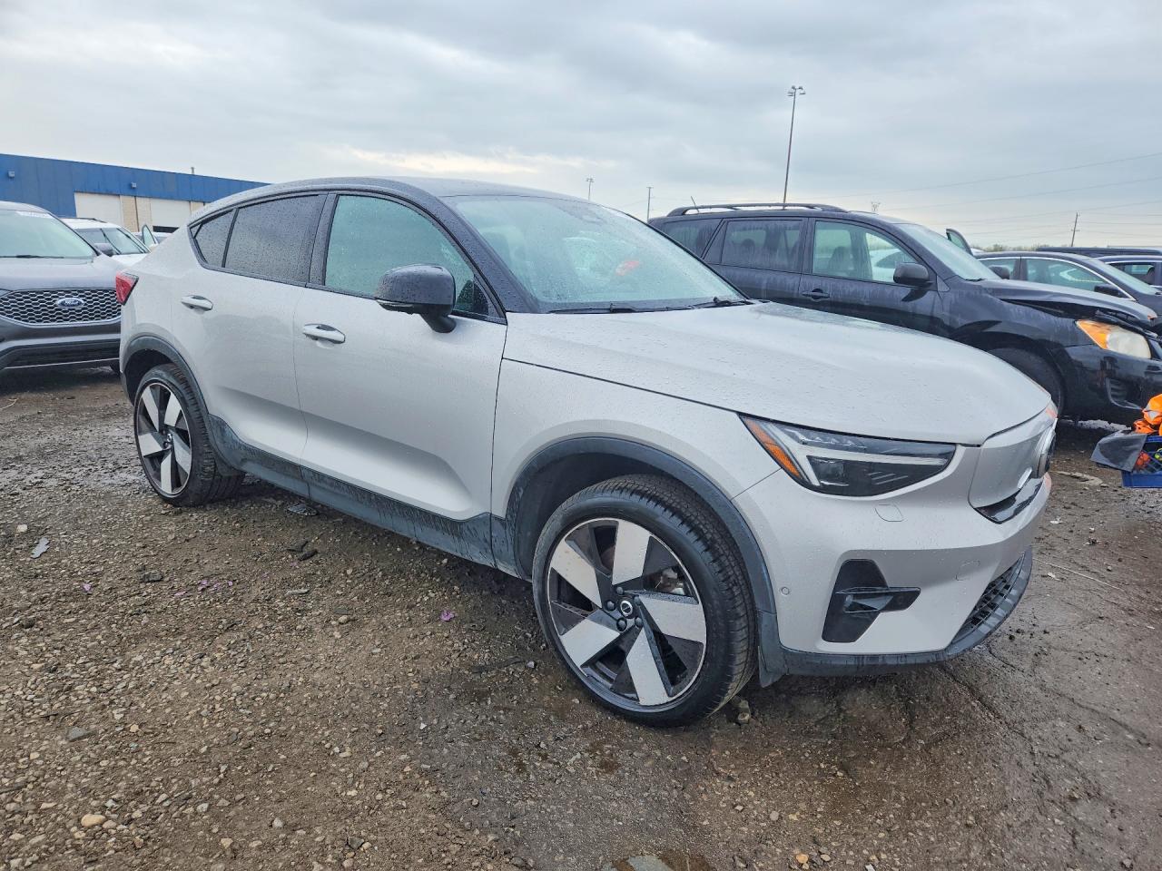 2022 VOLVO C40 P8 RECHARGE ULTIMATE — снимка 4