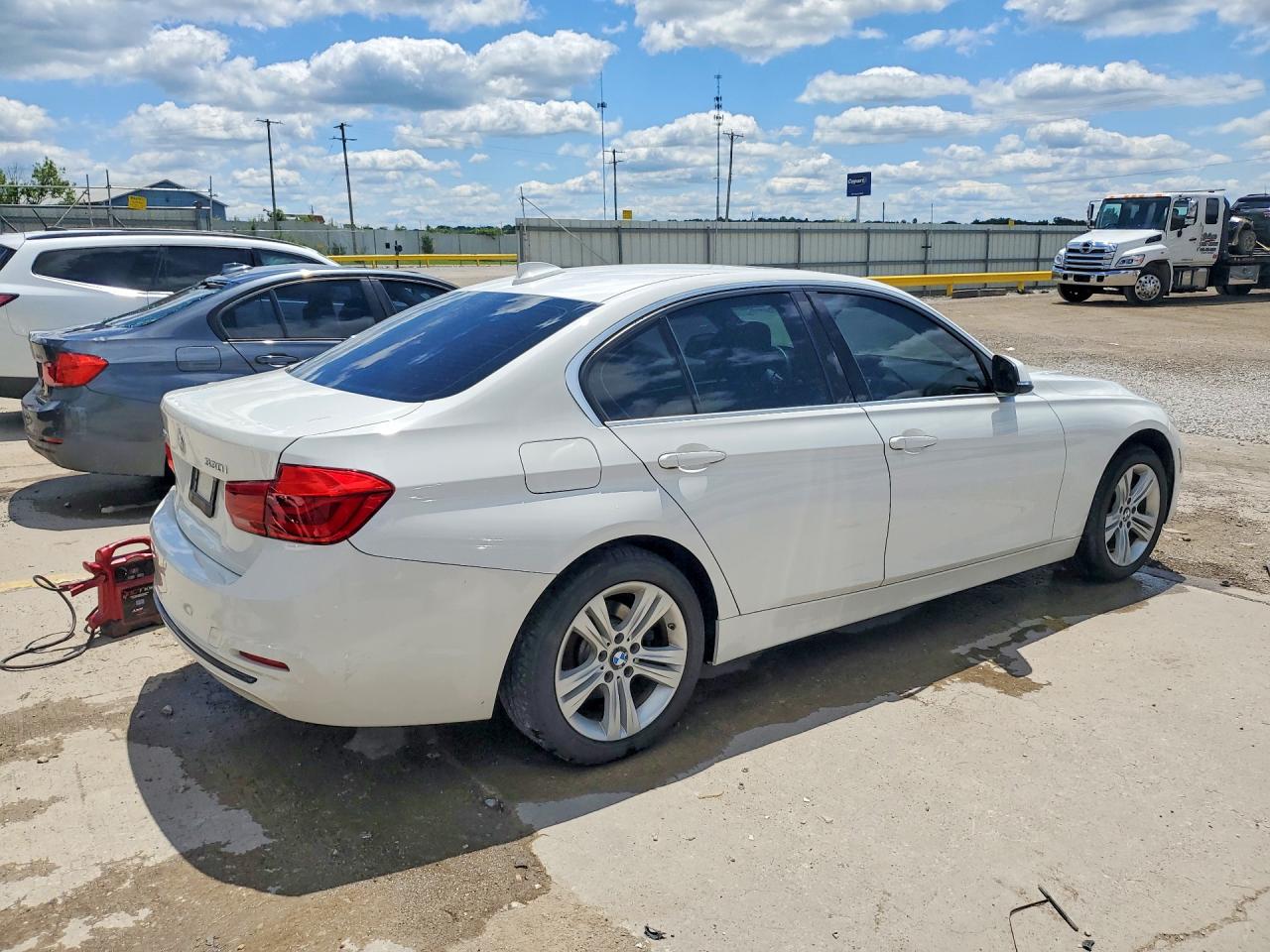 2018 BMW 330 XI — снимка 3