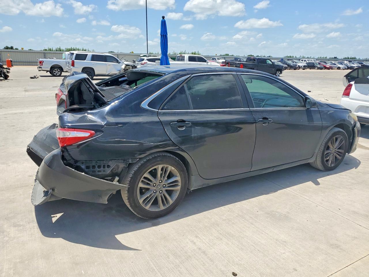 2016 TOYOTA CAMRY — снимка 3