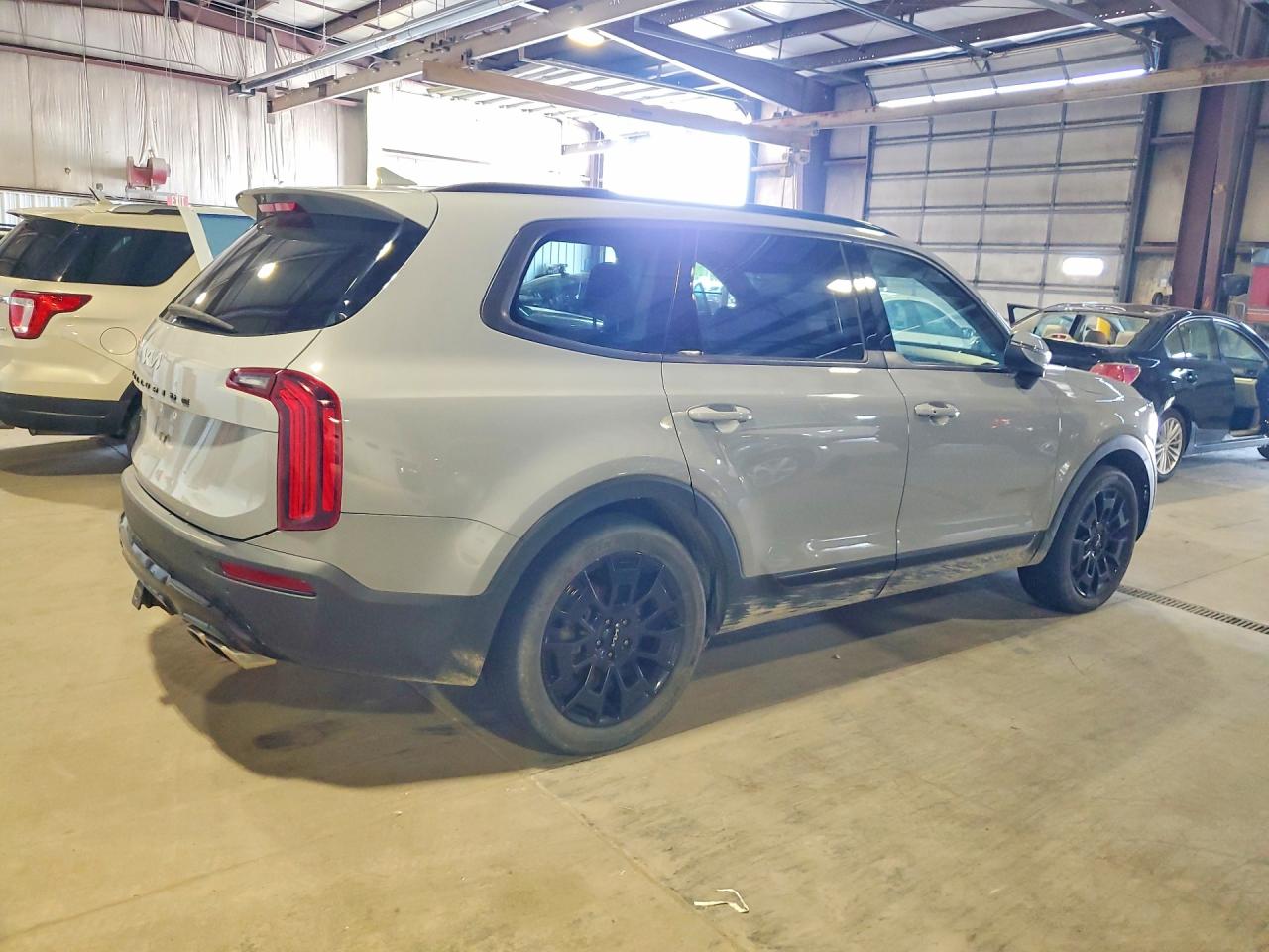 2022 KIA TELLURIDE LX — снимка 3