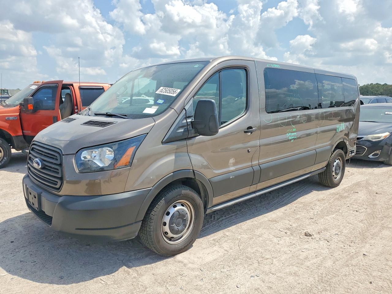 2019 FORD TRANSIT T-350