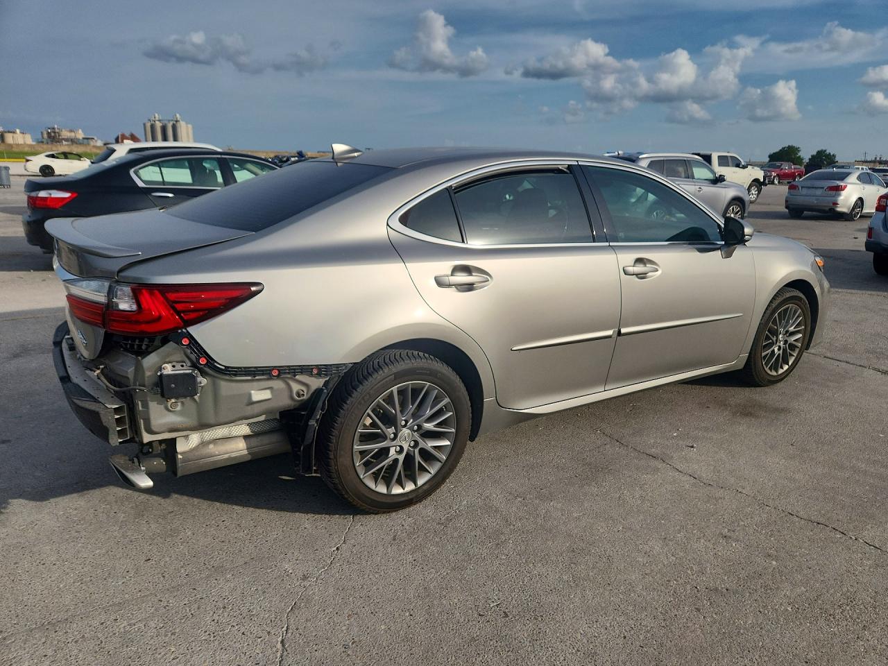 2018 LEXUS ES 350 — снимка 3