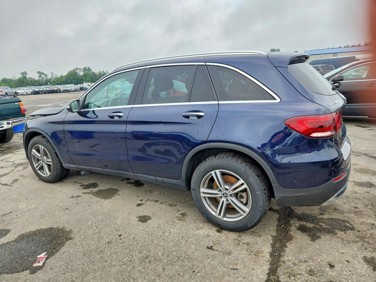 2021 MERCEDES-BENZ GLC 300 4MATIC — снимка 2