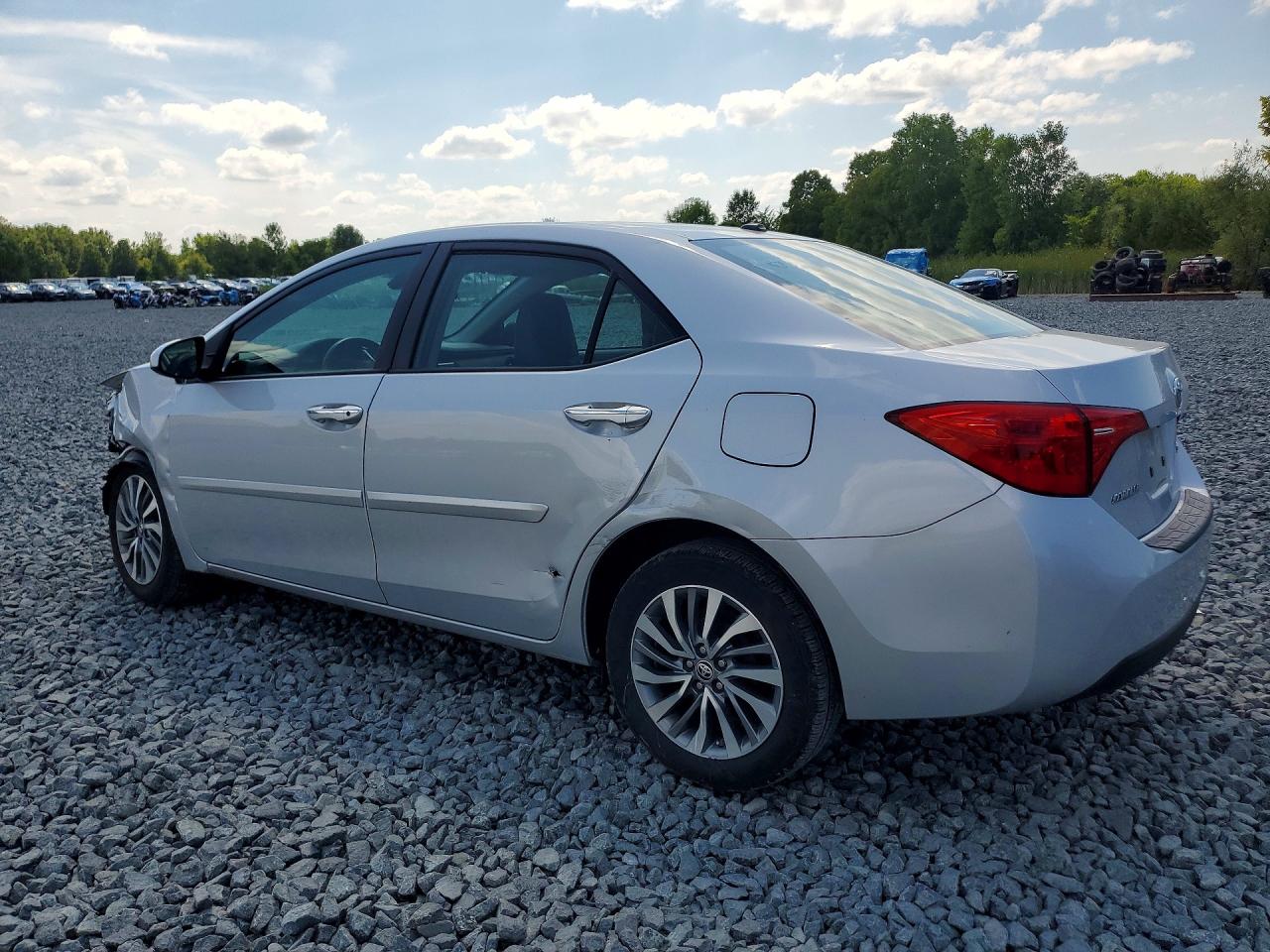 2018 TOYOTA COROLLA XLE — снимка 2
