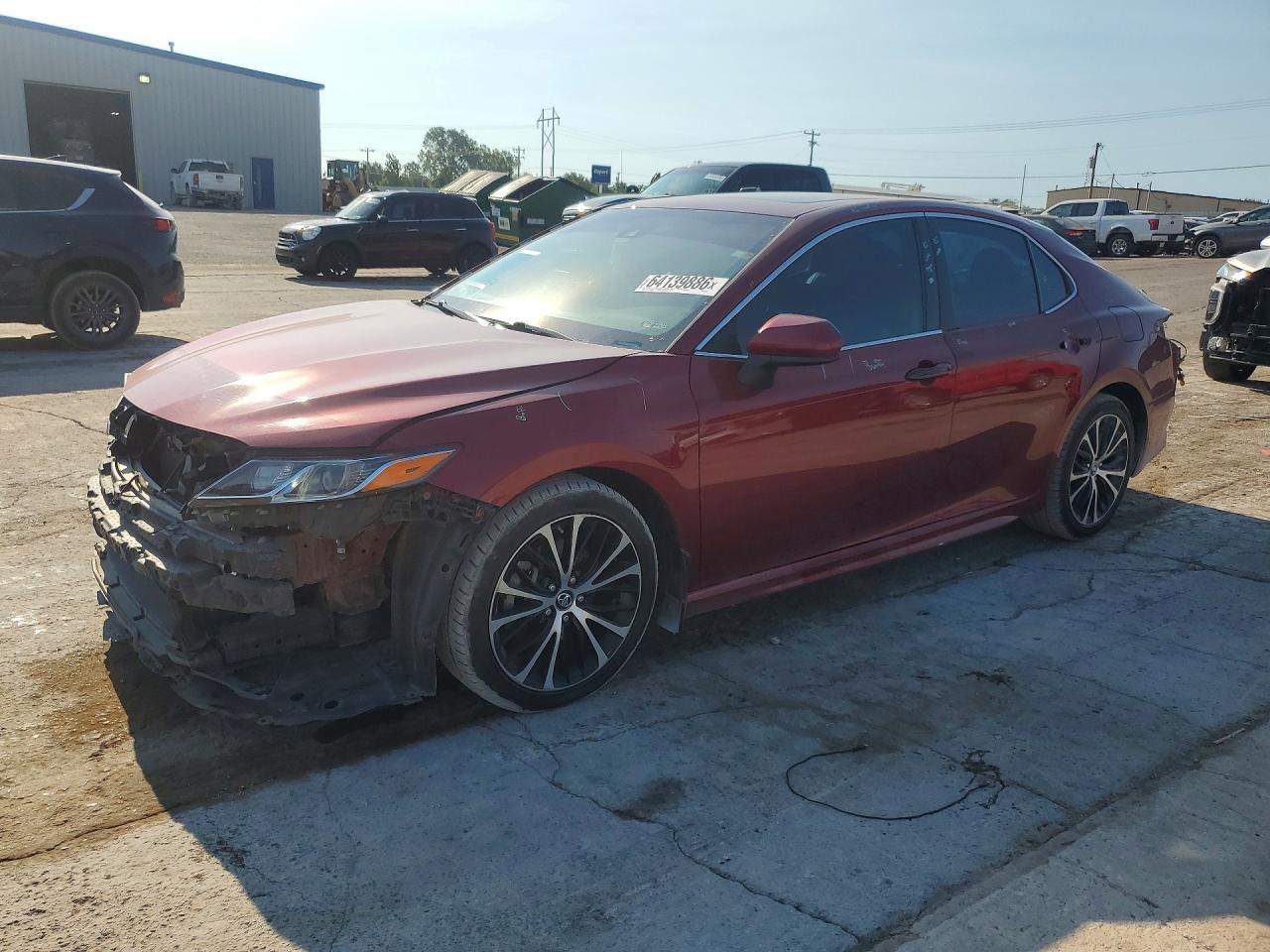 2018 TOYOTA CAMRY SE