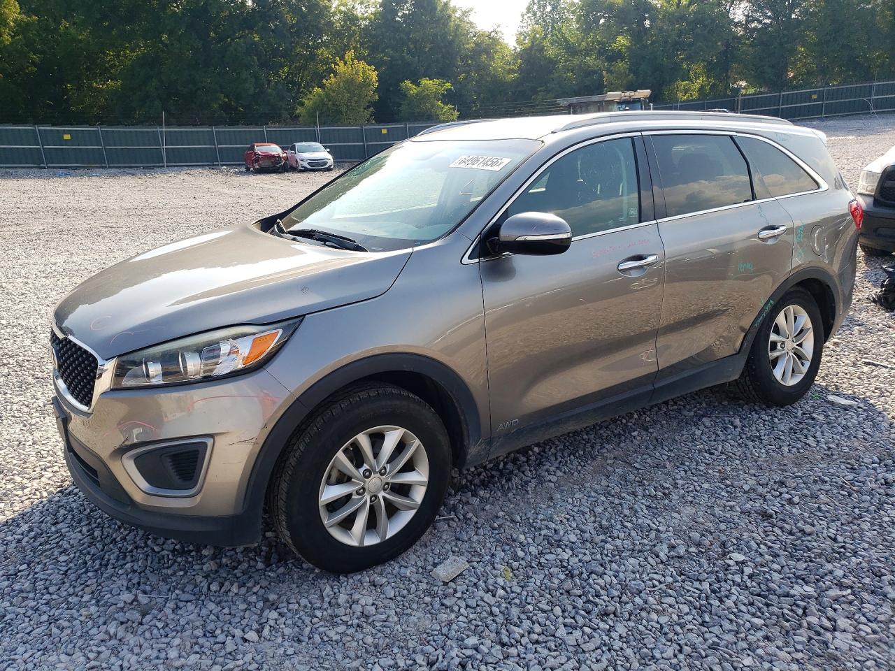 2016 KIA SORENTO LX