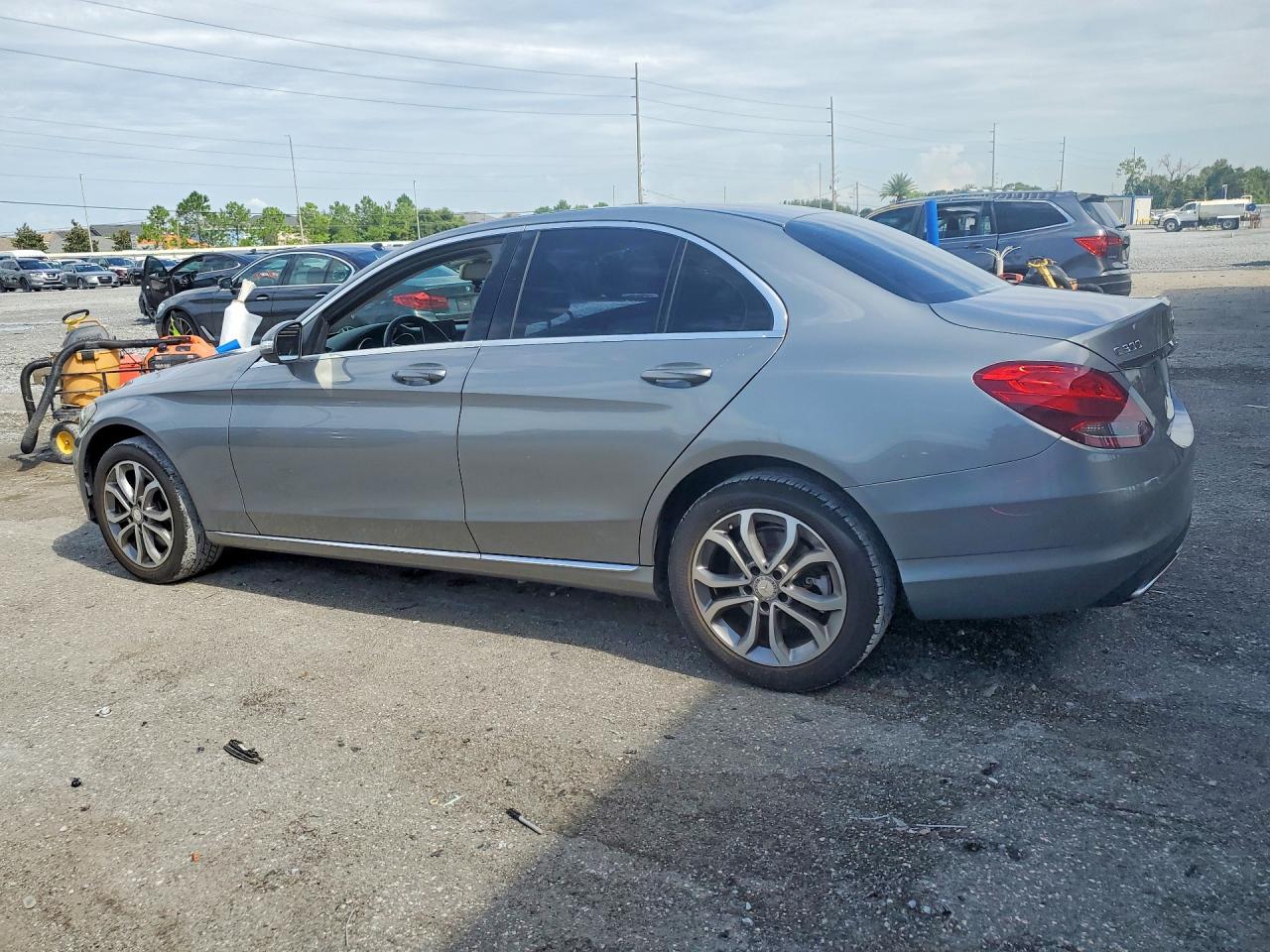 2015 MERCEDES-BENZ C 300 4MATIC — снимка 2