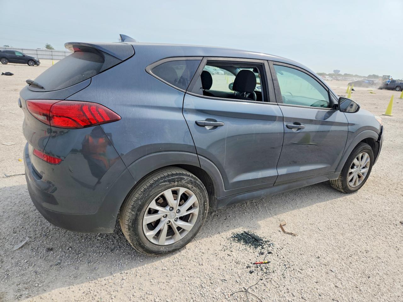 2019 HYUNDAI TUCSON SE — снимка 3