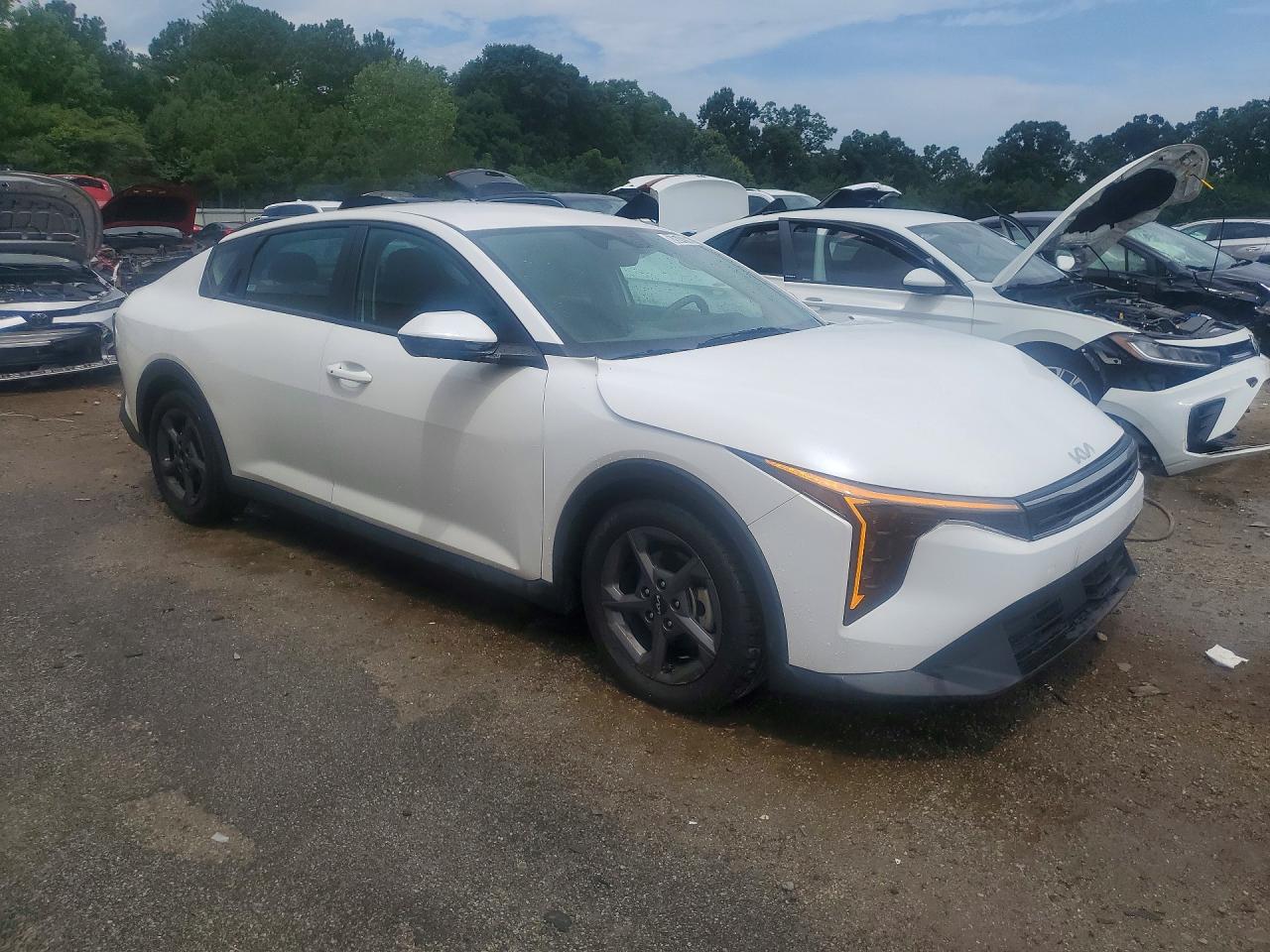 2025 KIA K4 LXS — снимка 4