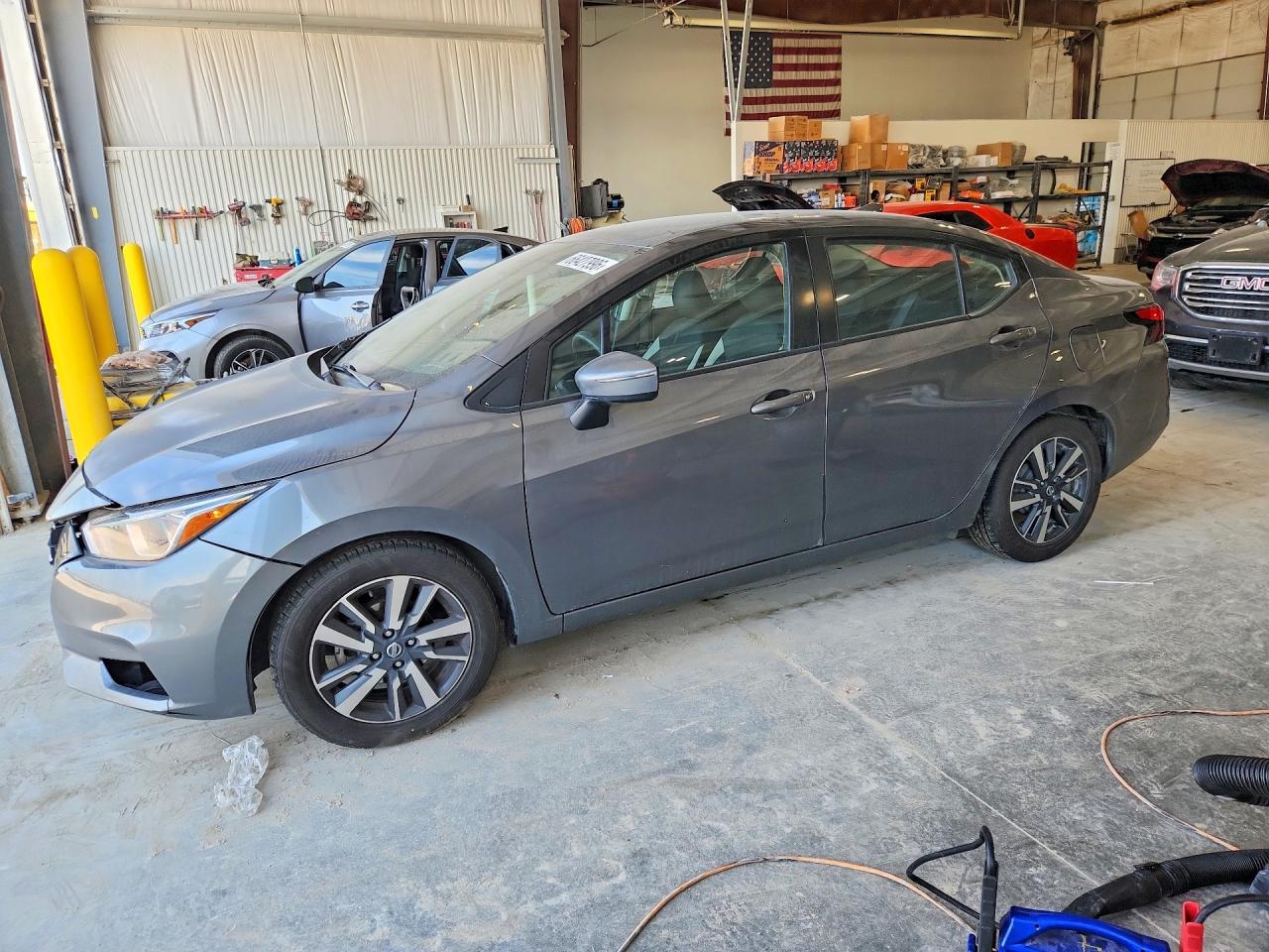 2021 NISSAN VERSA SV