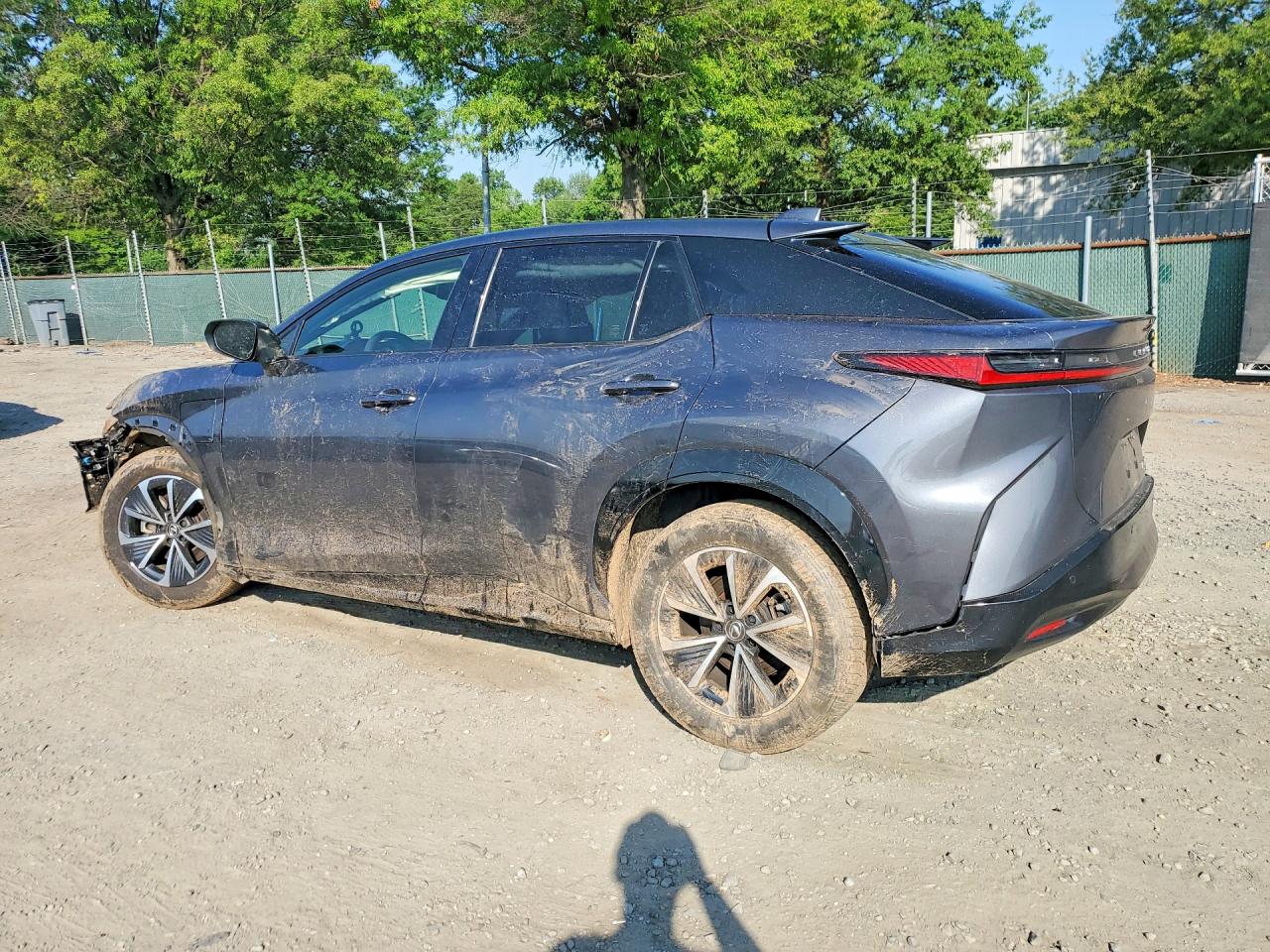2024 LEXUS RZ 450E — снимка 2