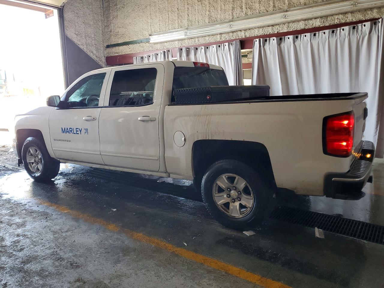 2015 CHEVROLET SILVERADO C1500 LT — снимка 2