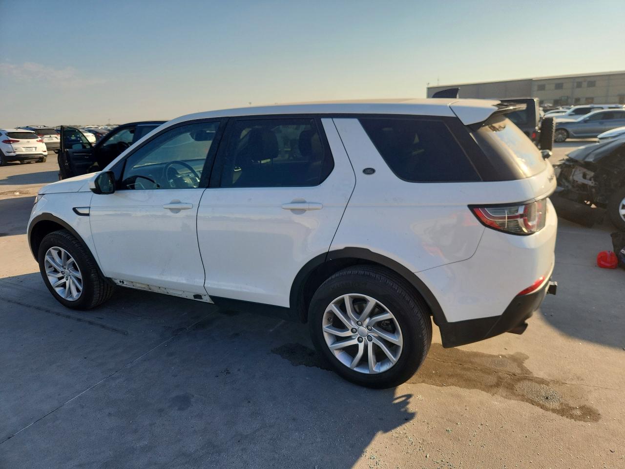 2017 LAND ROVER DISCOVERY SPORT HSE — снимка 2