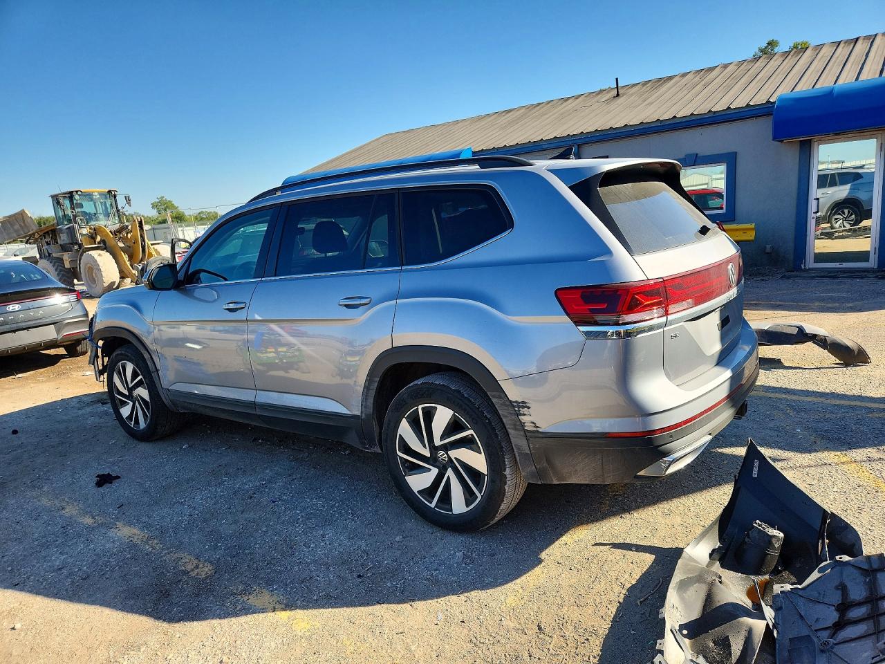 2026 VOLKSWAGEN ATLAS SE — photo 2