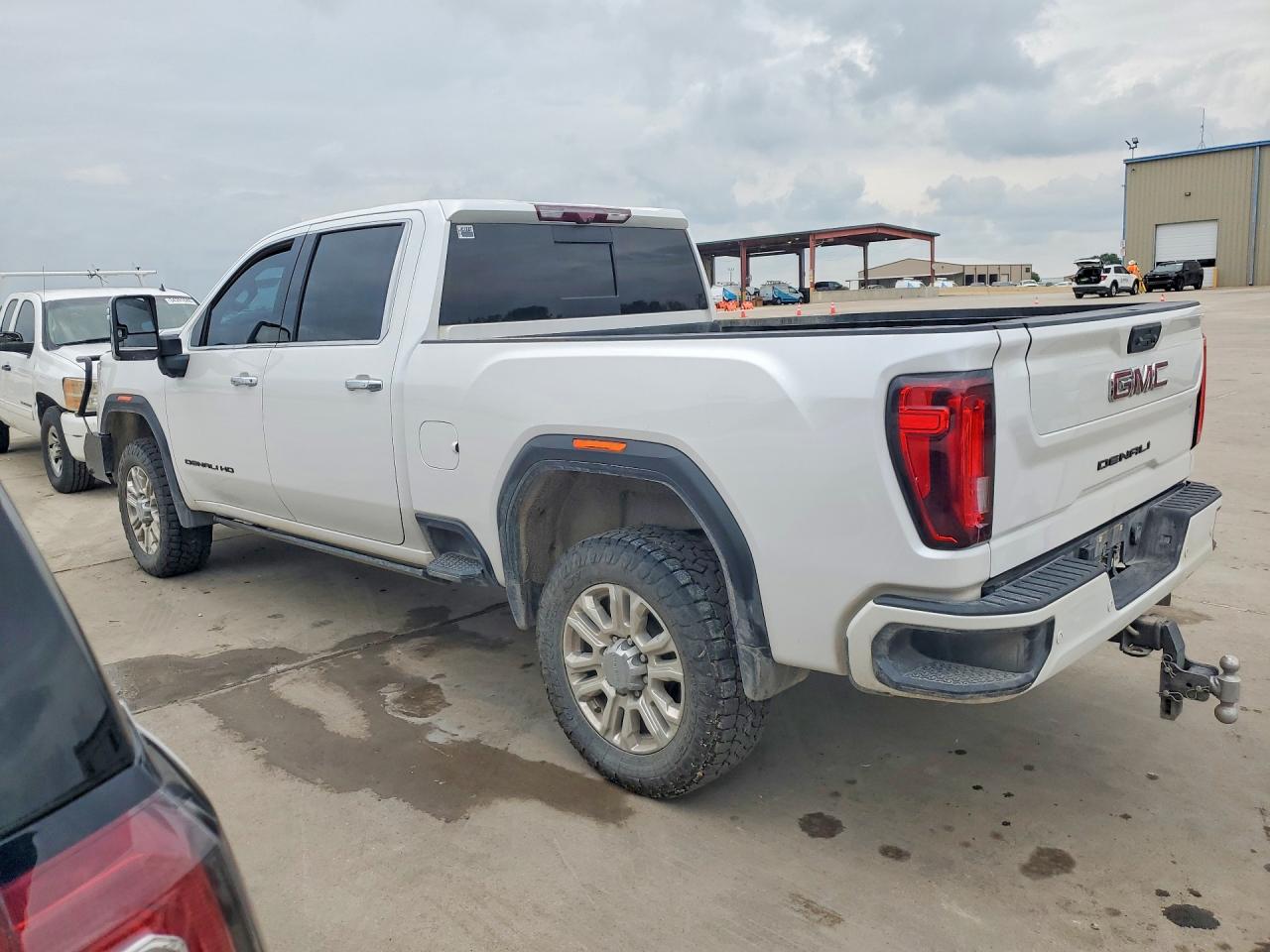 2023 GMC SIERRA K2500 DENALI — снимка 2