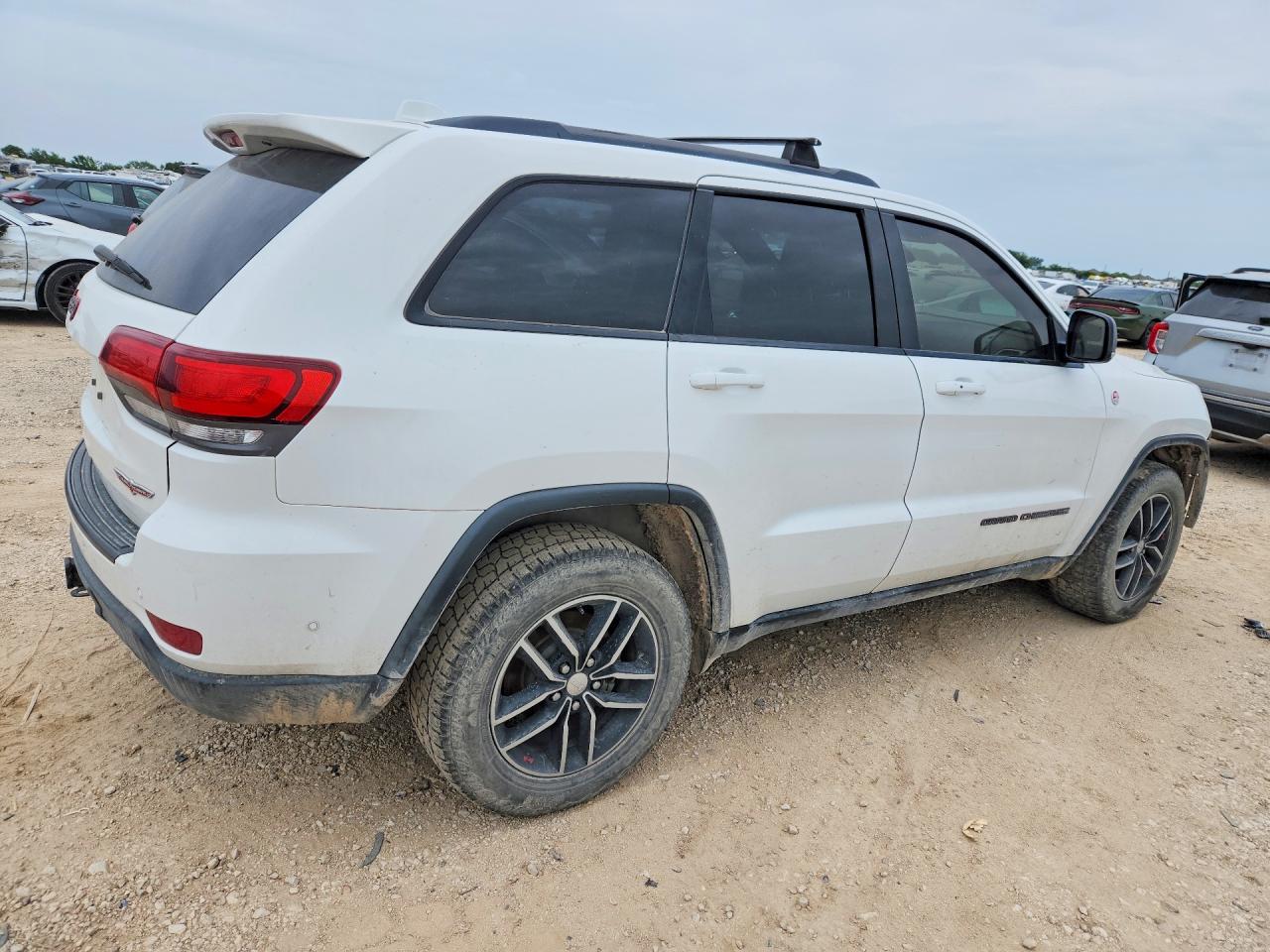 2017 JEEP GRAND CHEROKEE TRAILHAWK — снимка 3